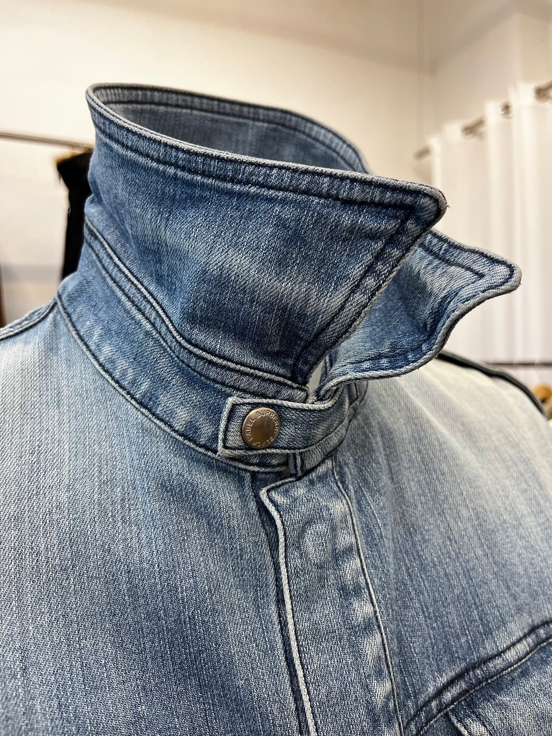 버버리 블랙 라벨 밀리터리 데님 자켓 상품이미지4