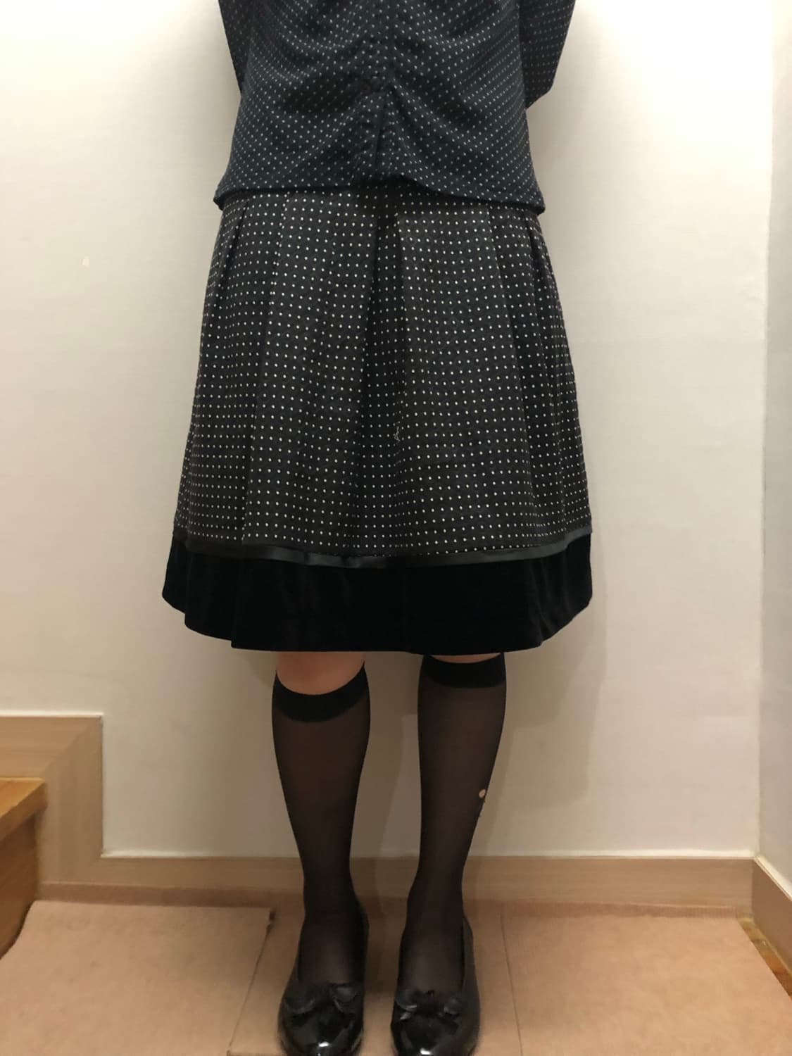 빈티지 블랙 도트 미디 스커트 상품이미지1