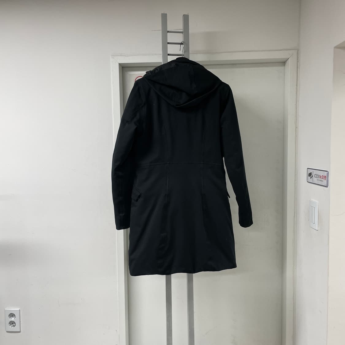 파타고니아 블랙 패딩 M(W) 상품이미지6