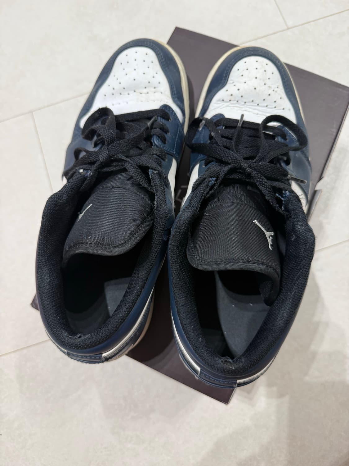 조던1 로우 다크틸 295사이즈 판매합니다 상품이미지2