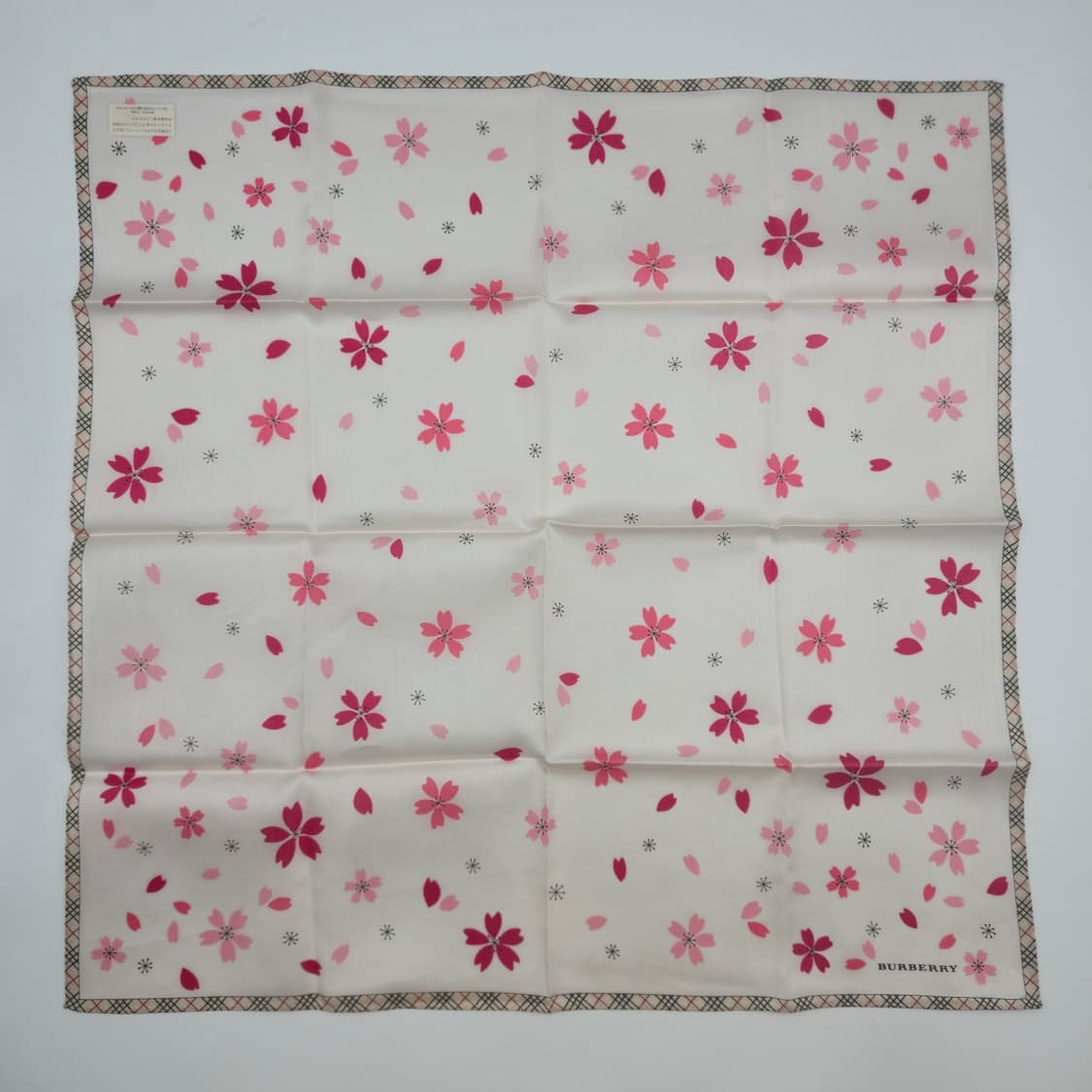 버버리 손수건 스카프 [JRCFSB11735-1228-15] 상품이미지4