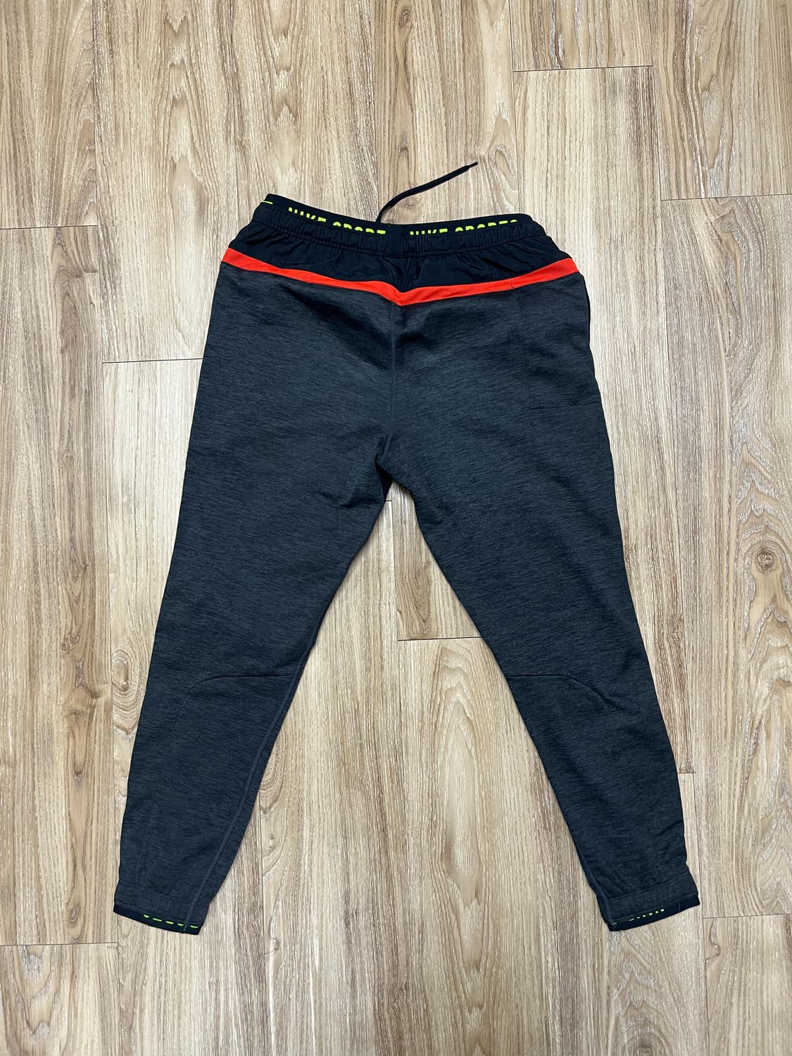 나이키 써마 조거팬츠 M 상품이미지5