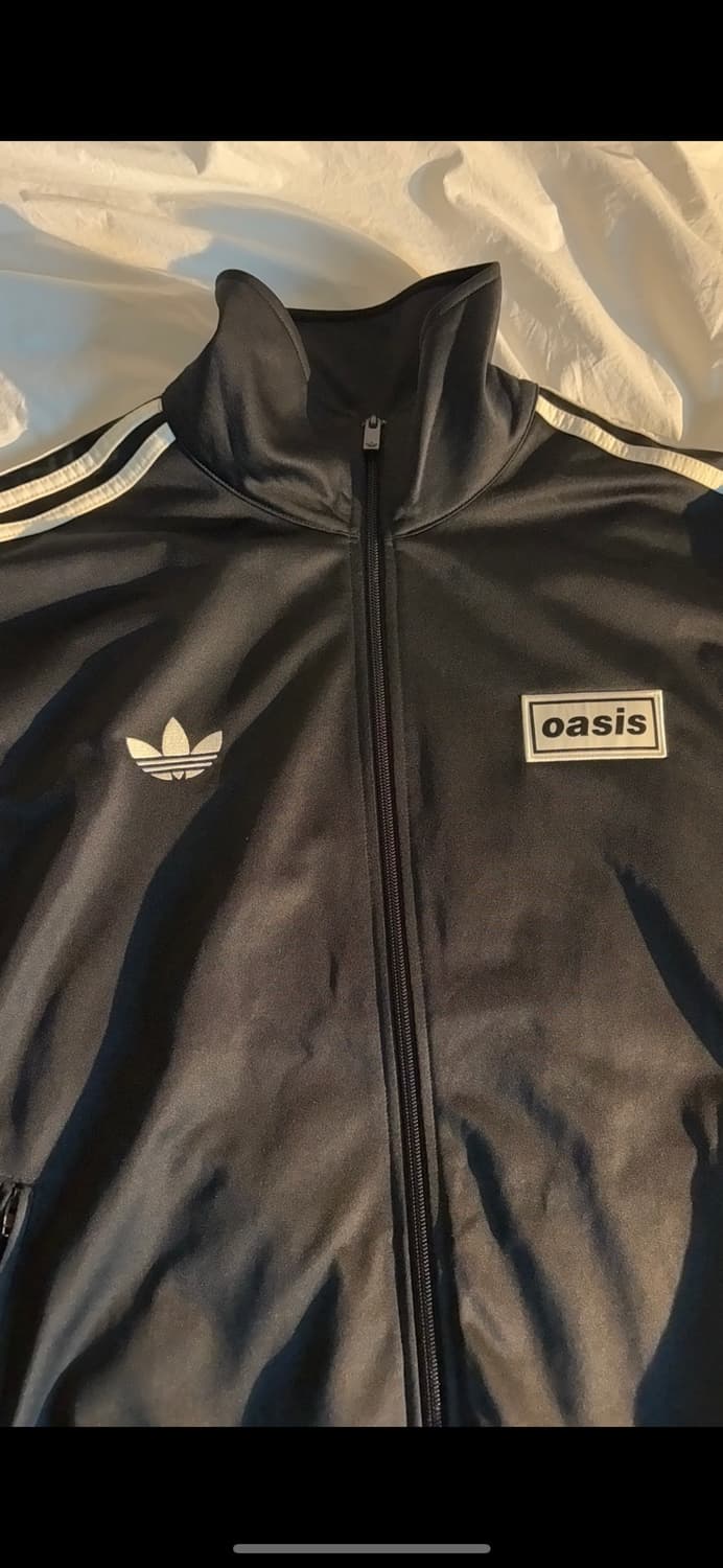 오아시스 아디다스 트랙탑 저지 상품이미지1