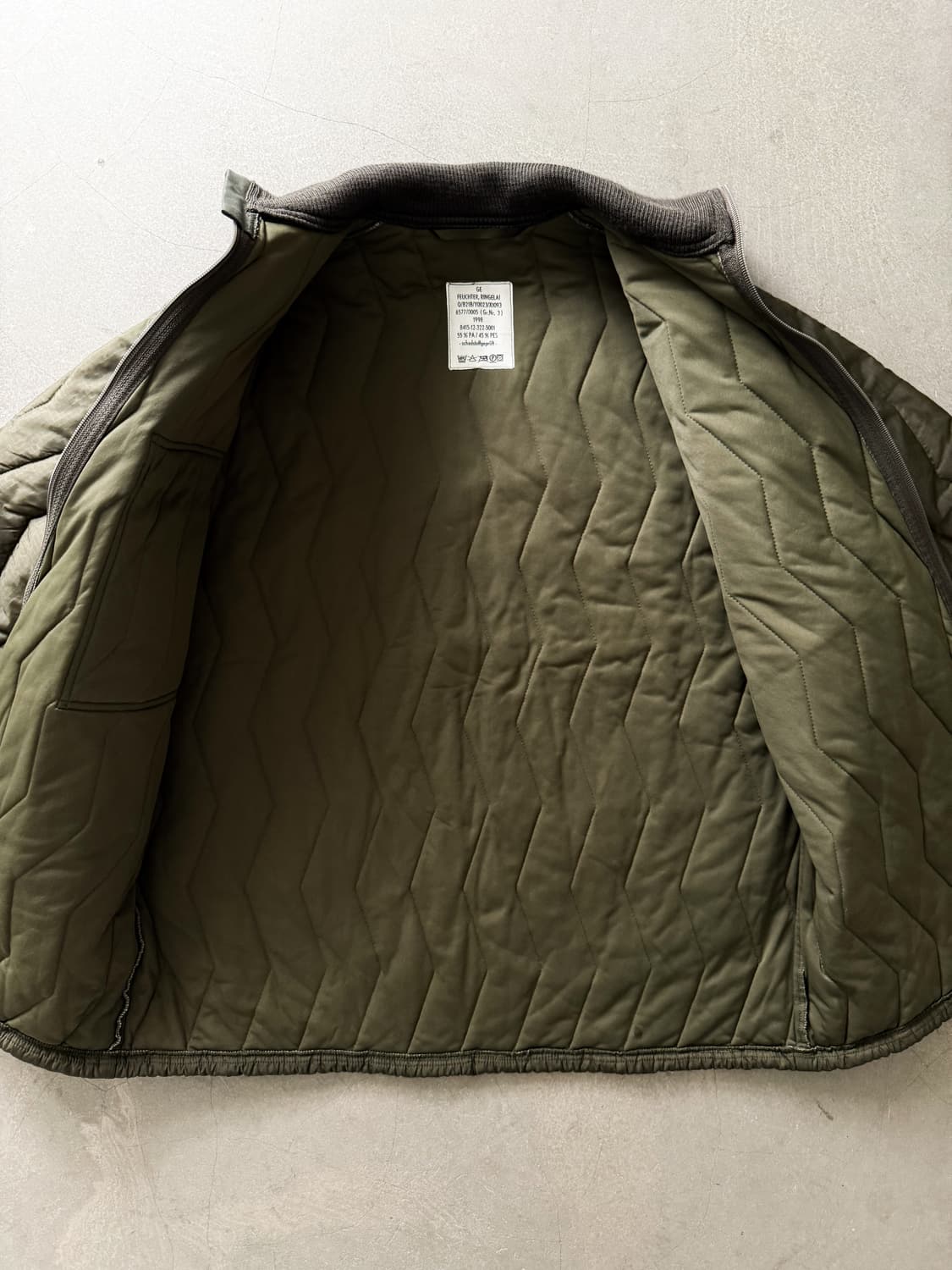 90s German Army Quilted Jacket 상품이미지8