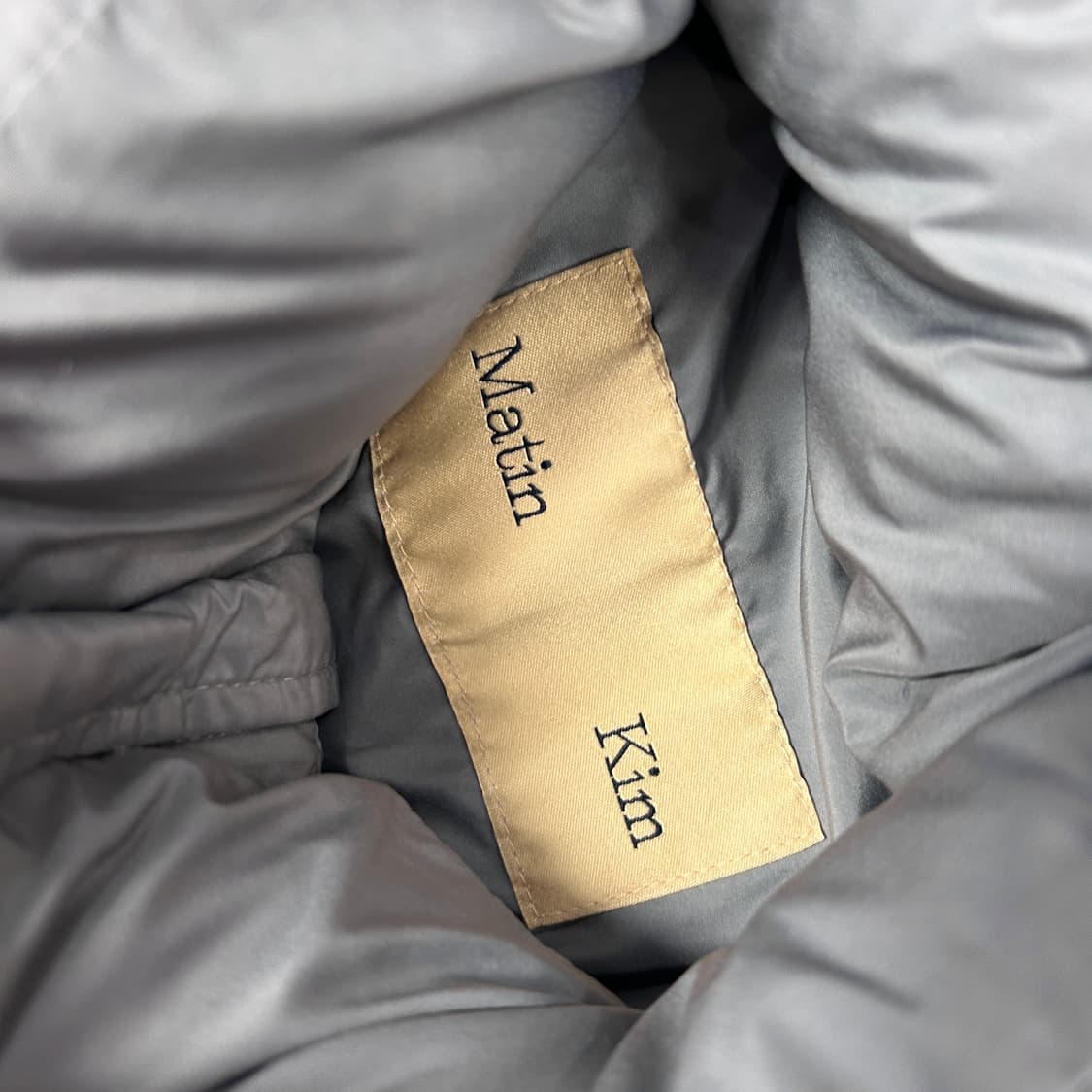 마뗑킴 백로고 패딩조끼(L) 상품이미지3