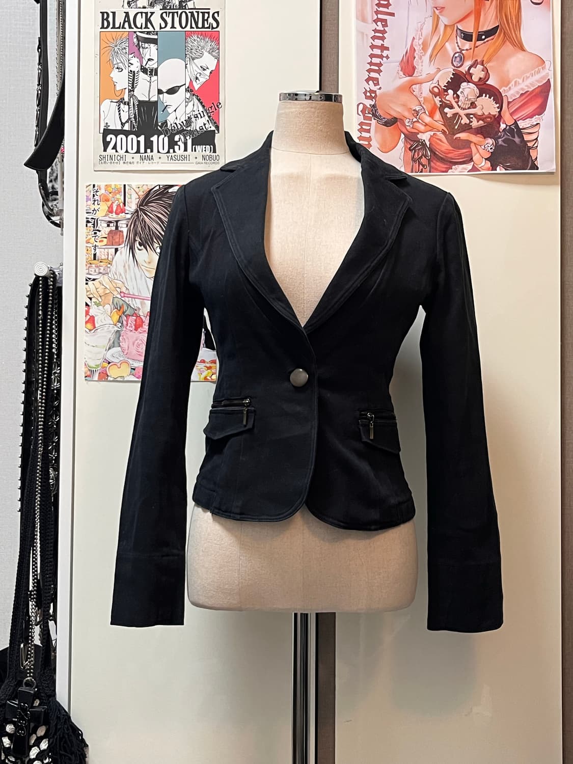 세실 맥비 블랙 크롭 자켓 상품이미지3