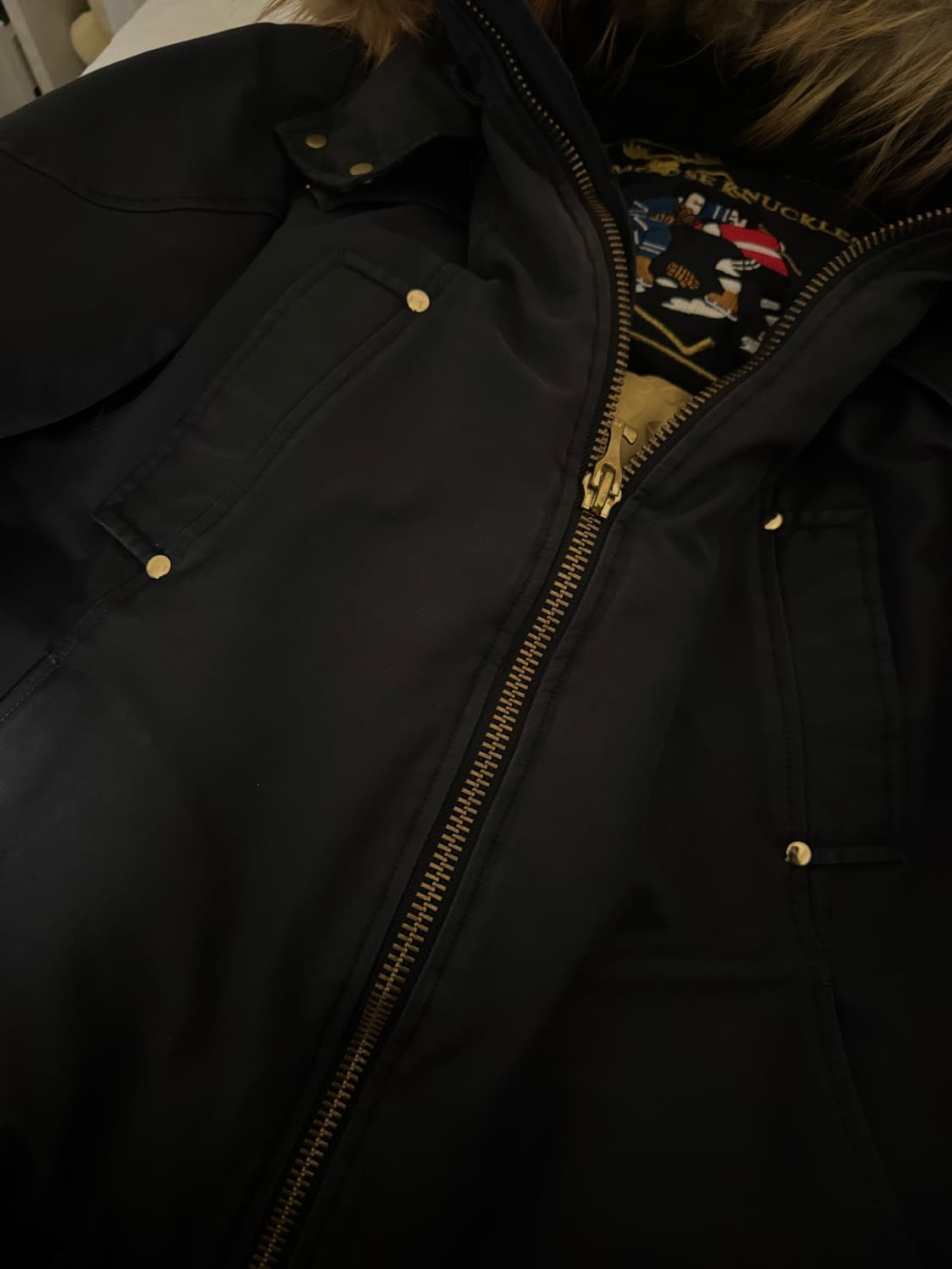 무스너클 발리스틱 봄버 패딩 금장 급처 상품이미지4