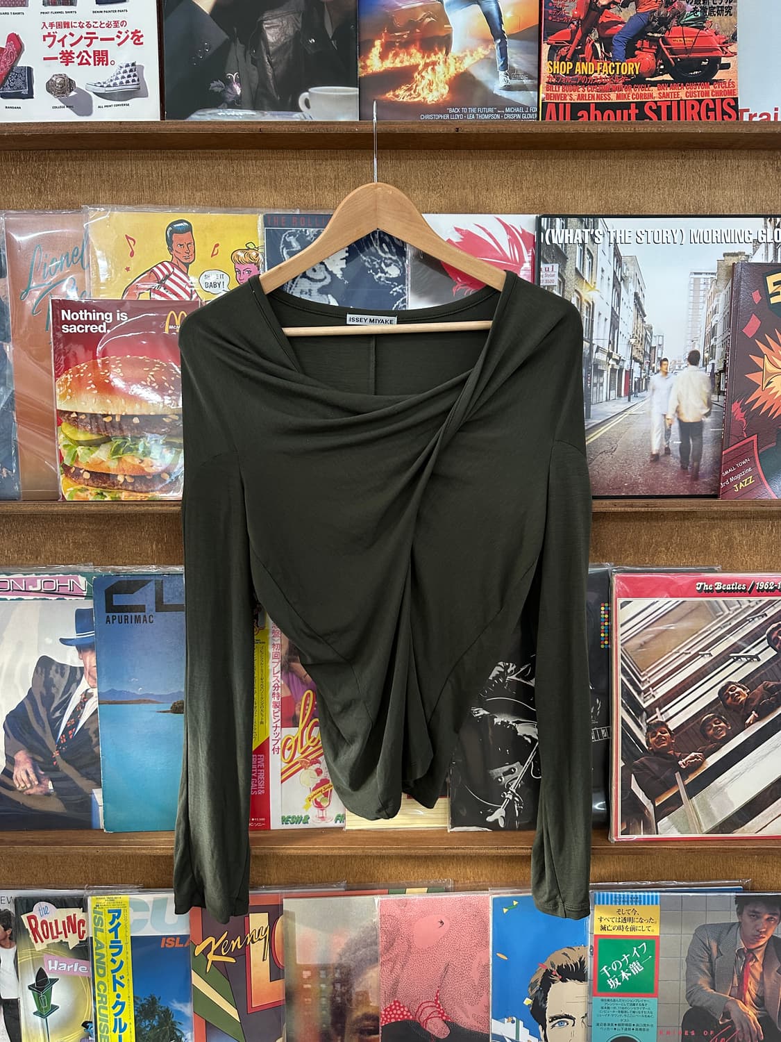 ISSEY MIYAKE 상품이미지1