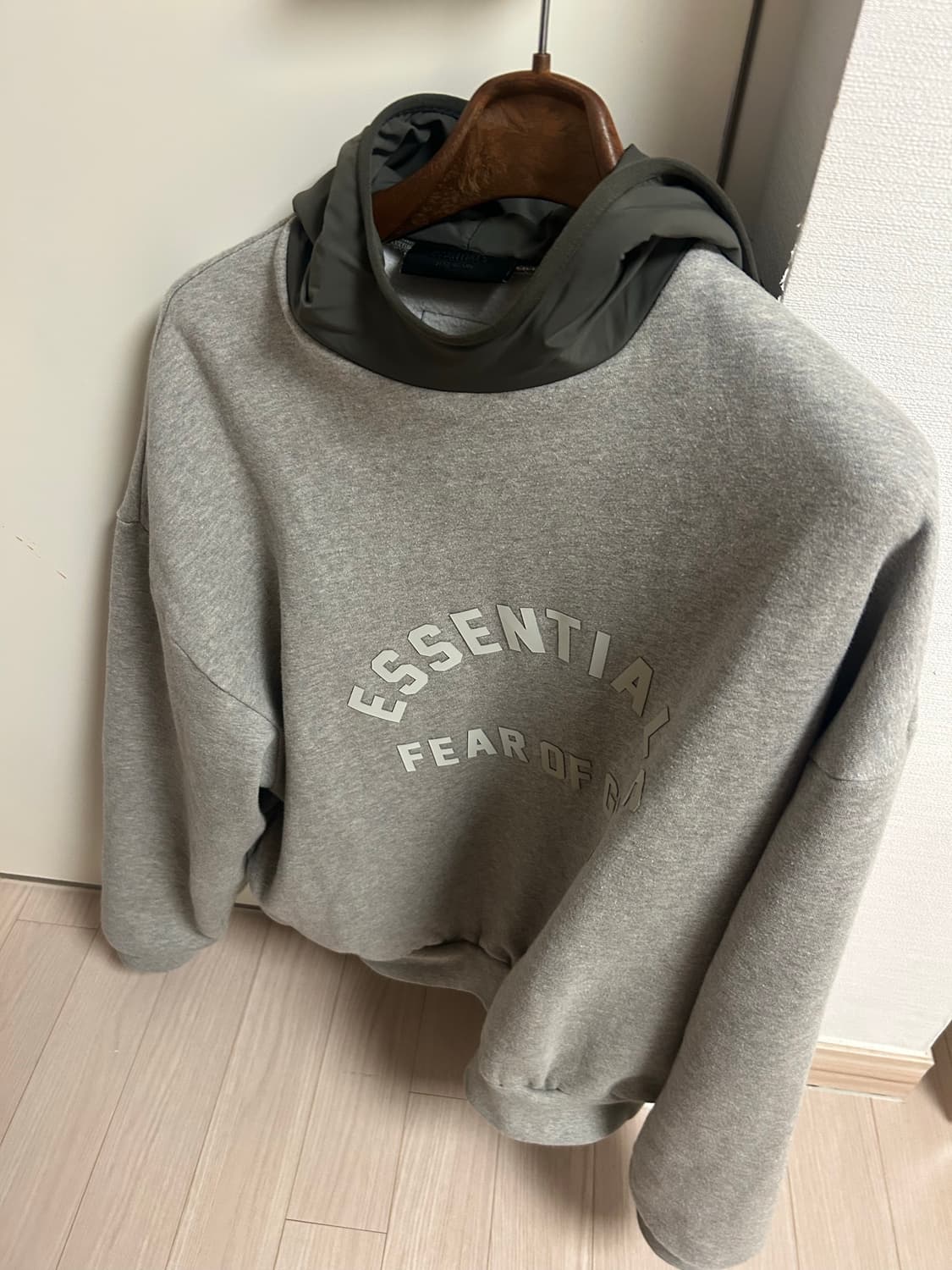 에센셜 후드 나일론 플리스 다크 헤더 오트밀 M사이즈 상품이미지1