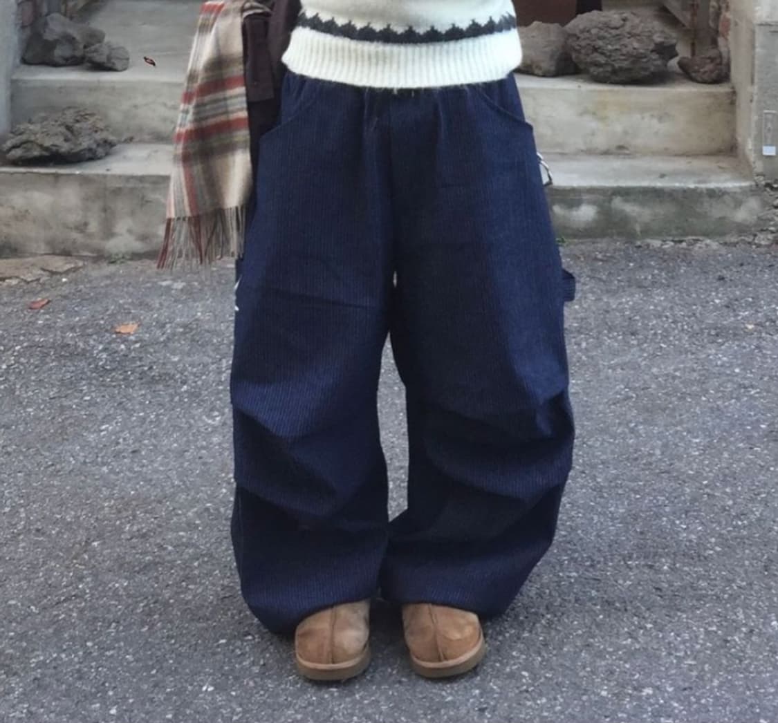 스트라이프 백포인트 핀턱 팬츠 상품이미지8