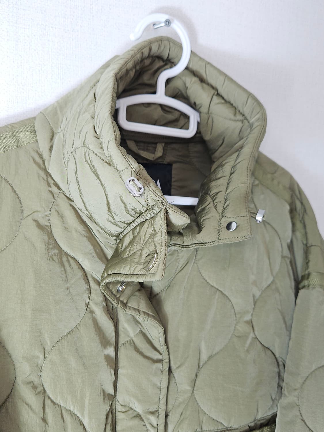 자라 ZARA 올리브 퀄팅 누빔자켓 하이넥 L (거의 새상품) 상품이미지4