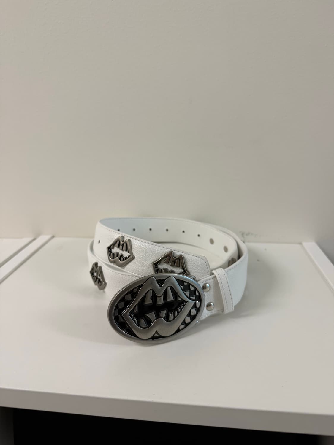 B.access white lips belt  상품이미지2