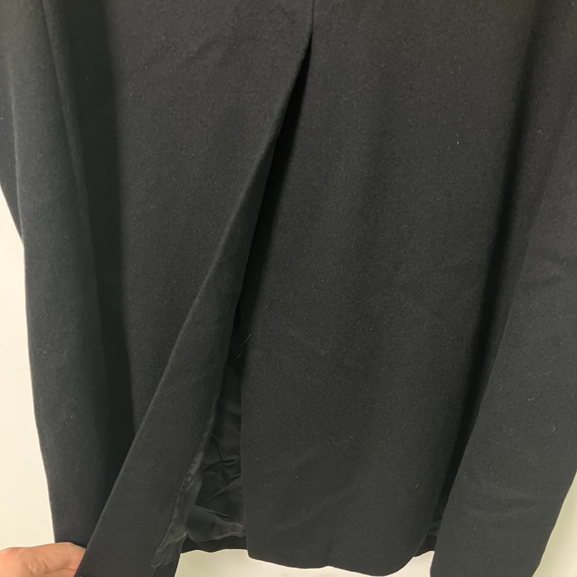 피에르 발망 블랙 캐시미어 히든 싱글 코트  상품이미지6