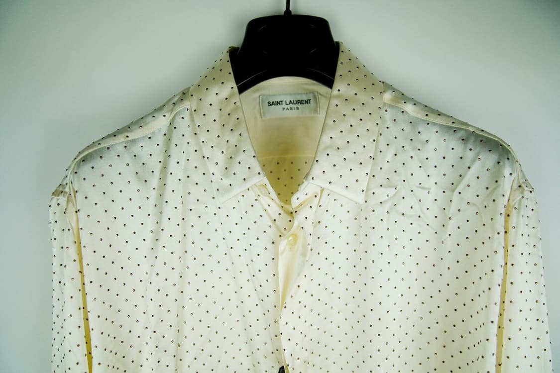 [BTS 지민님 착용] 생로랑 20ss 스터드 실크 셔츠 상품이미지2
