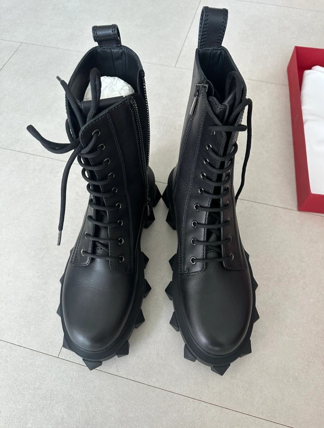 (280)  발렌티노 트랙스터드 카프스킨 부츠 국내매장 정품 상품이미지2