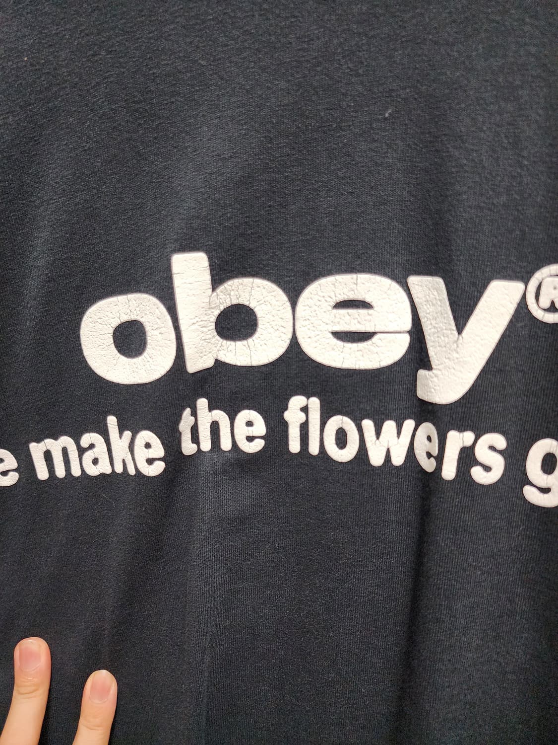 OBEY 검정색 플라워 프린팅 긴팔티 상품이미지3