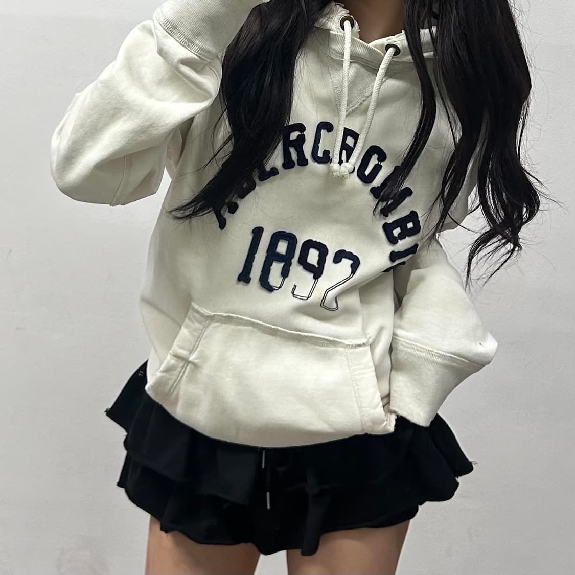 아베크롬비 y2k 화이트 올드스쿨 스웻 셔츠 후드티(L) 상품이미지2