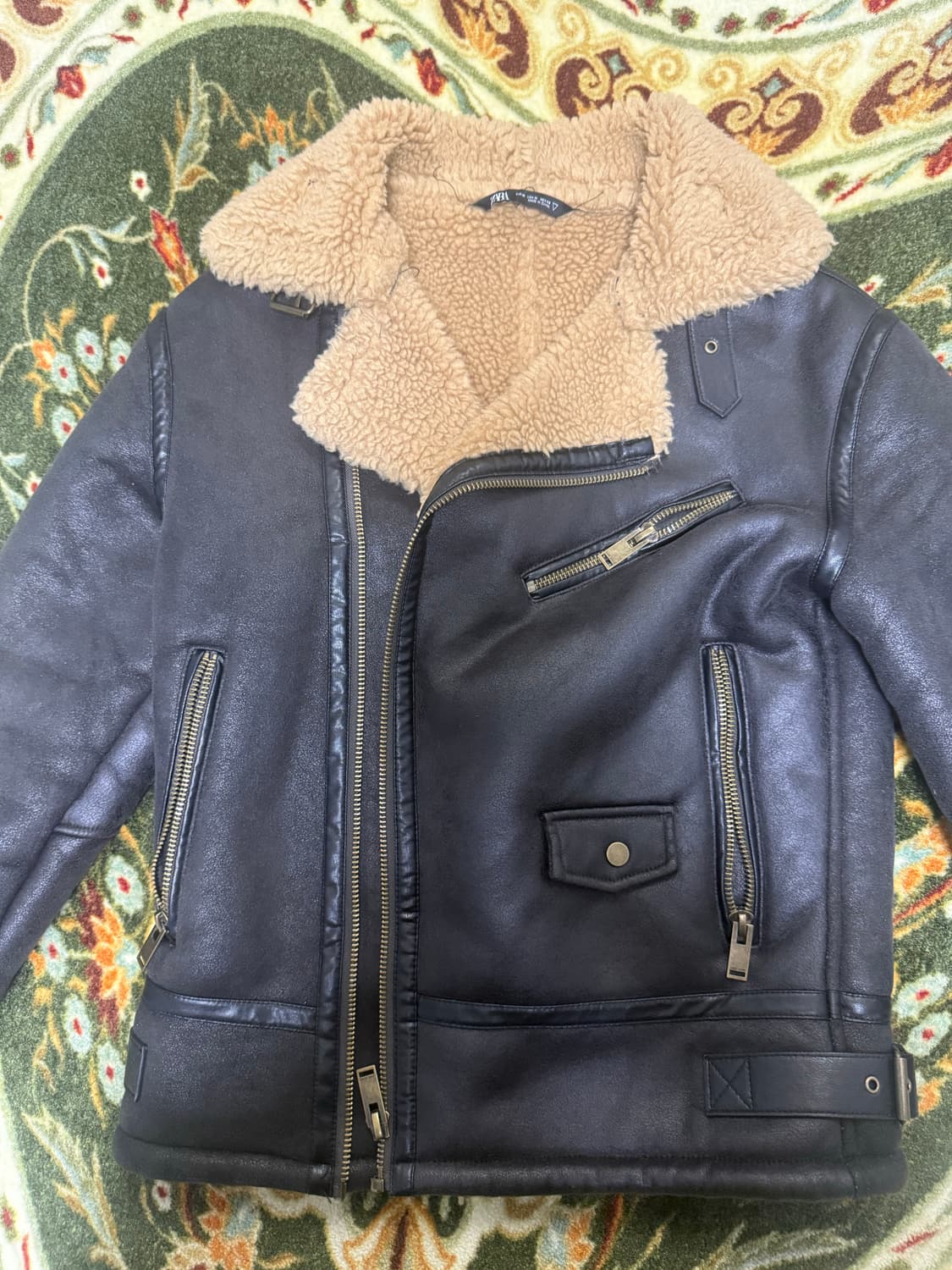 자라 무스탕 상품이미지1