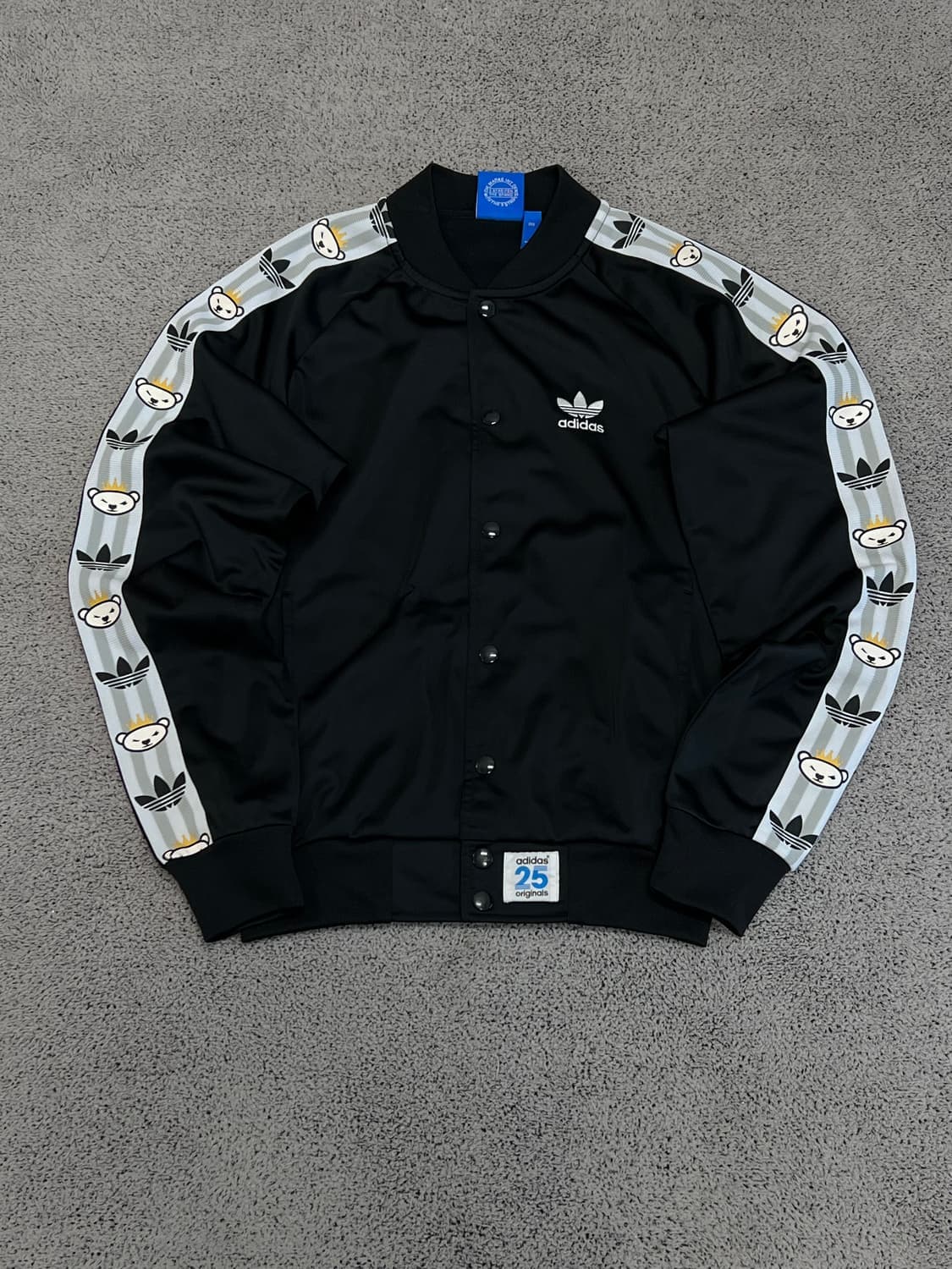 (95) 아디다스 니고 사이드라인 버튼 트랙탑 져지 블랙 상품이미지1