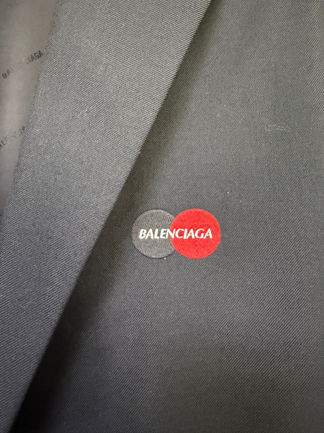 [32] 발렌시아가 유니폼 마스터로고 오버핏 블레이저 상품이미지2