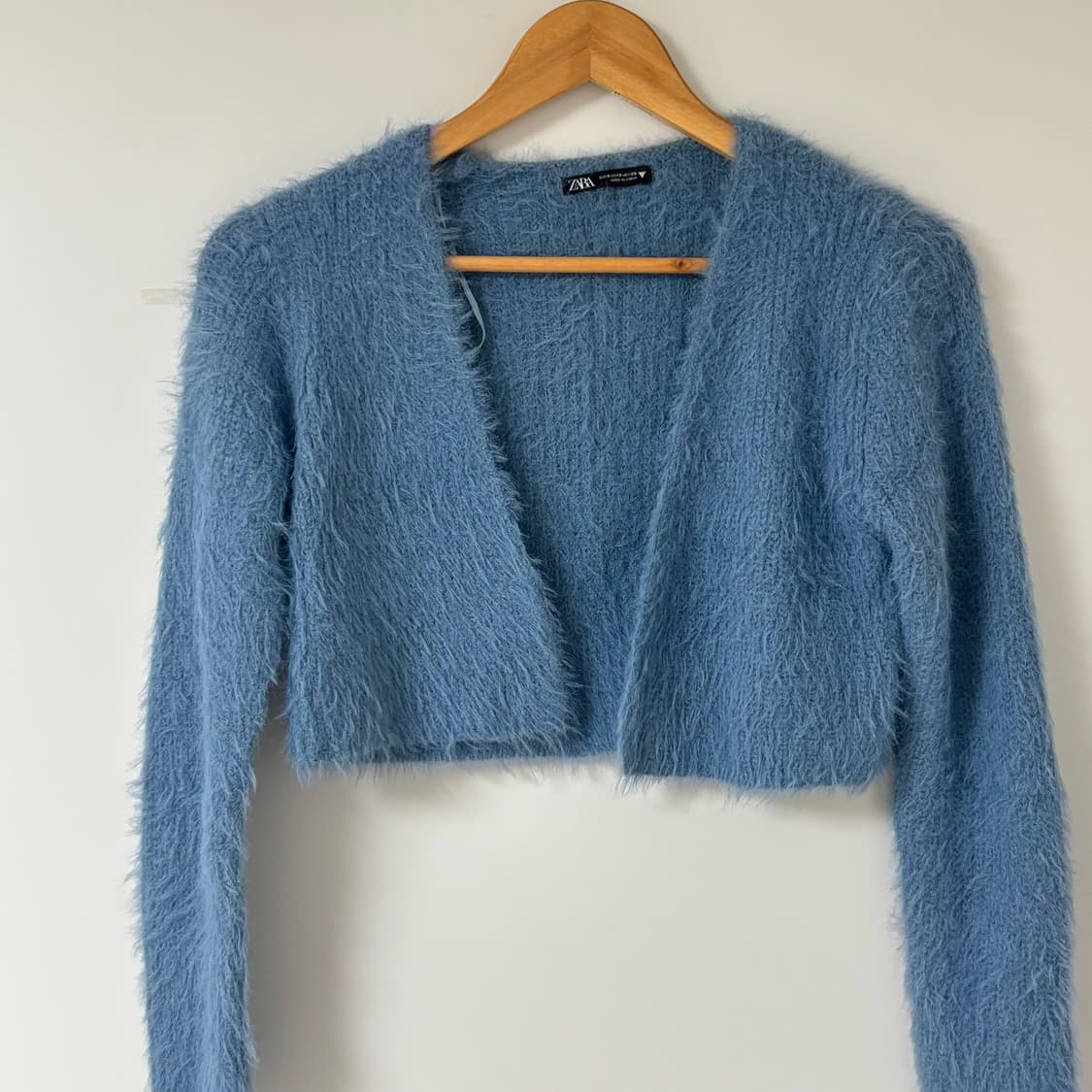 자라 크롭 퍼가디건 상품이미지1