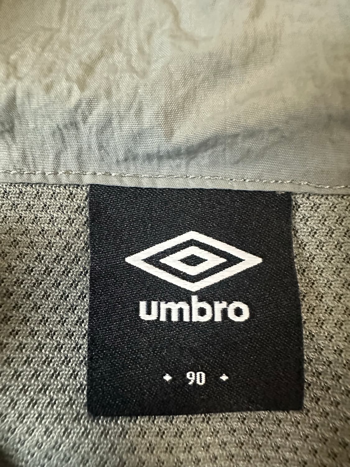 엄브로 바람막이 상품이미지2