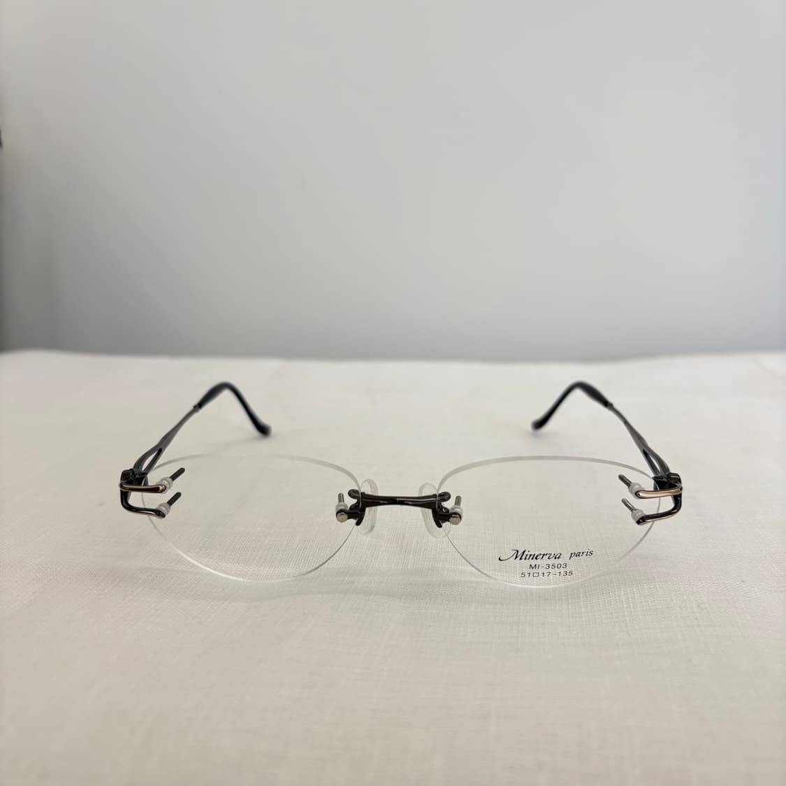 MINERVA Paris 오벌 무테 빈티지안경 상품이미지1