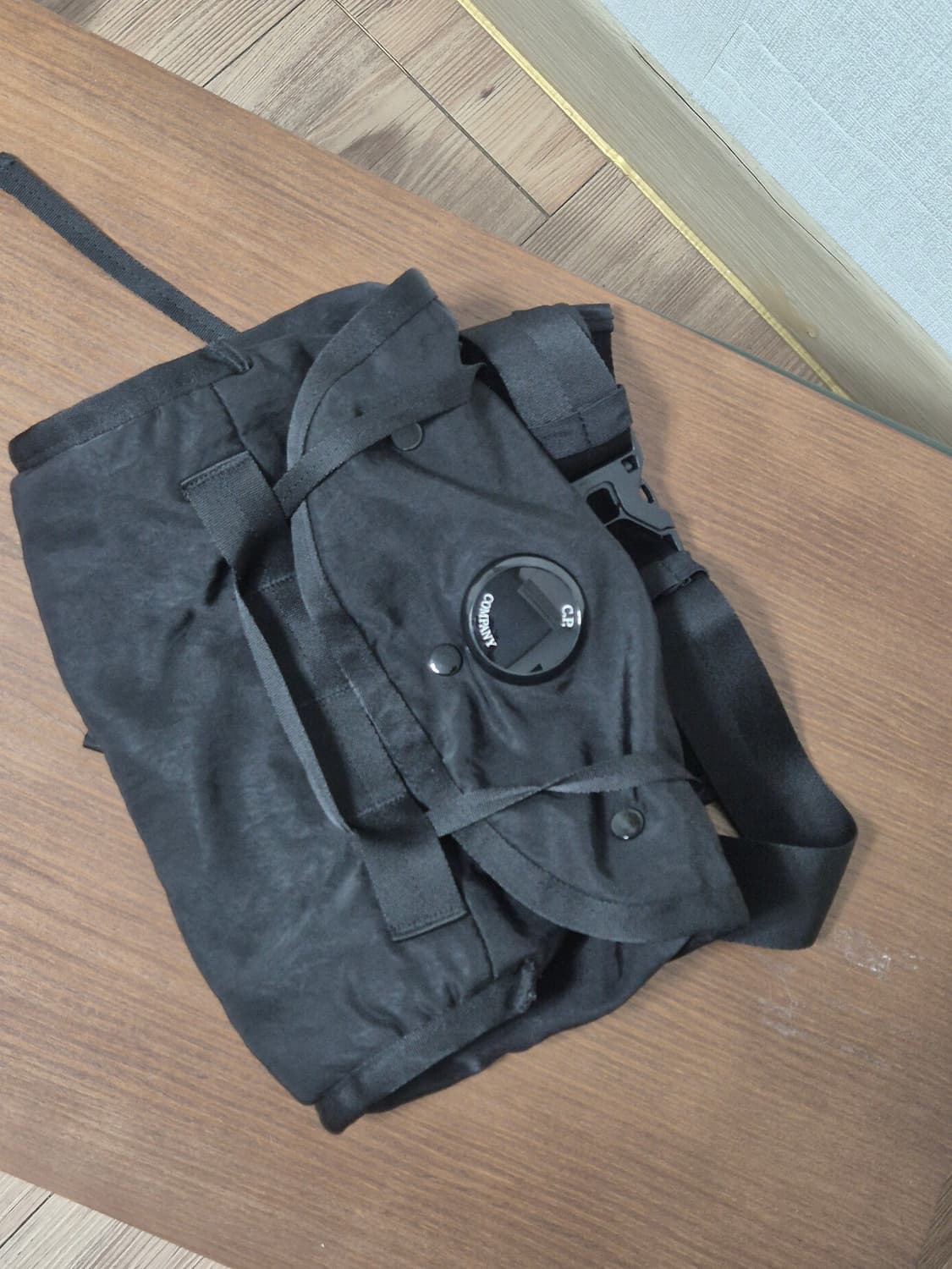 cp컴퍼니 웨이스트밴드백 상품이미지1