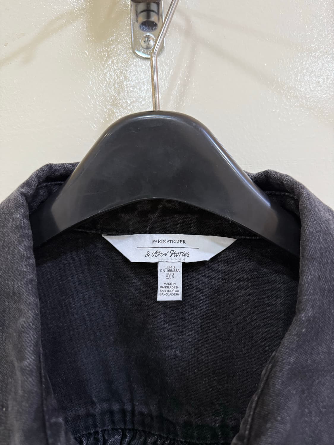 앤아더스토리즈 블랙 데님 셔츠 정품 상품이미지4