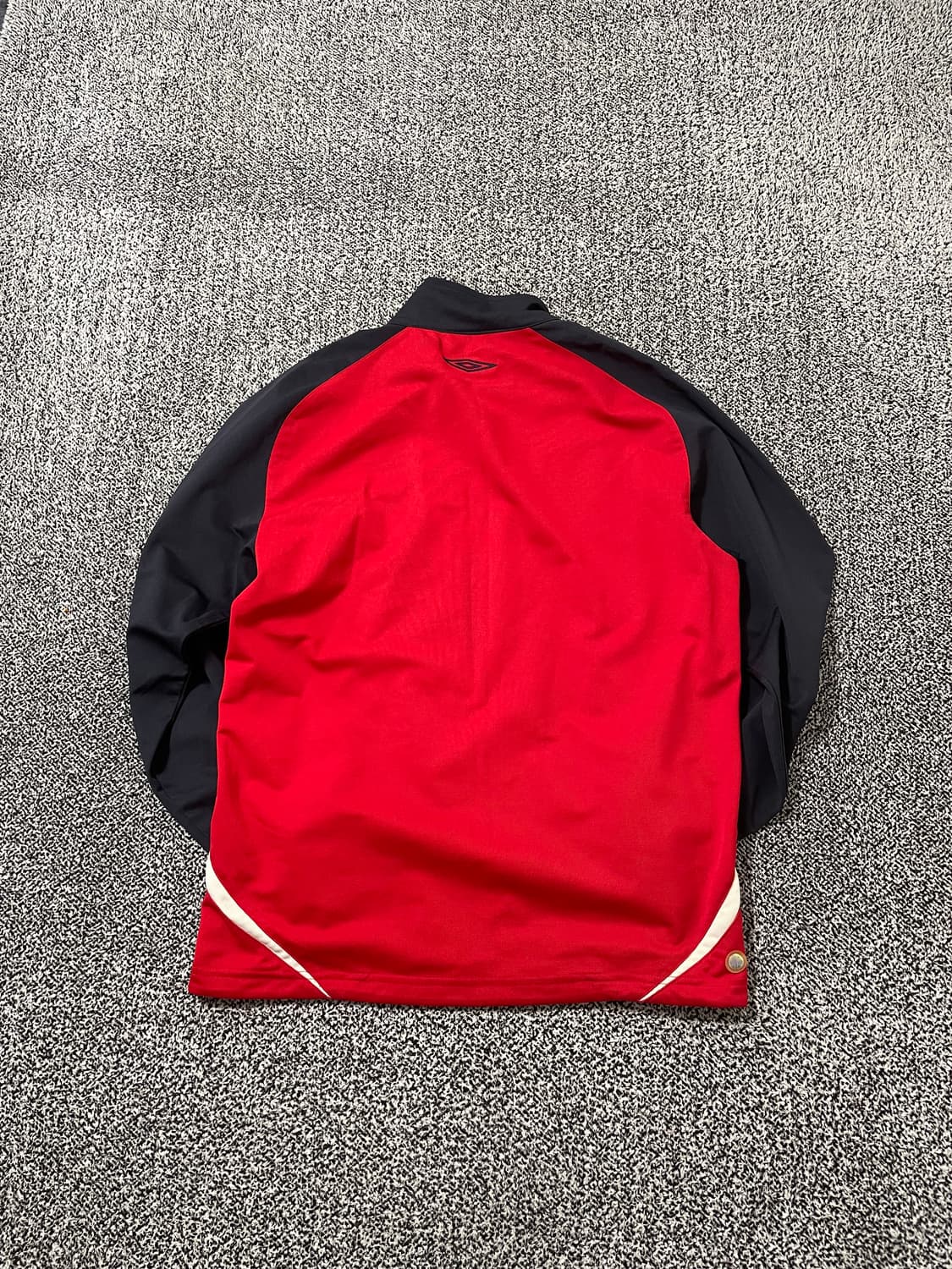 빈티지9. 엄브로 잉글랜드 축구 대표팀 레드 네이비 배색 져지 트랙탑 상품이미지2