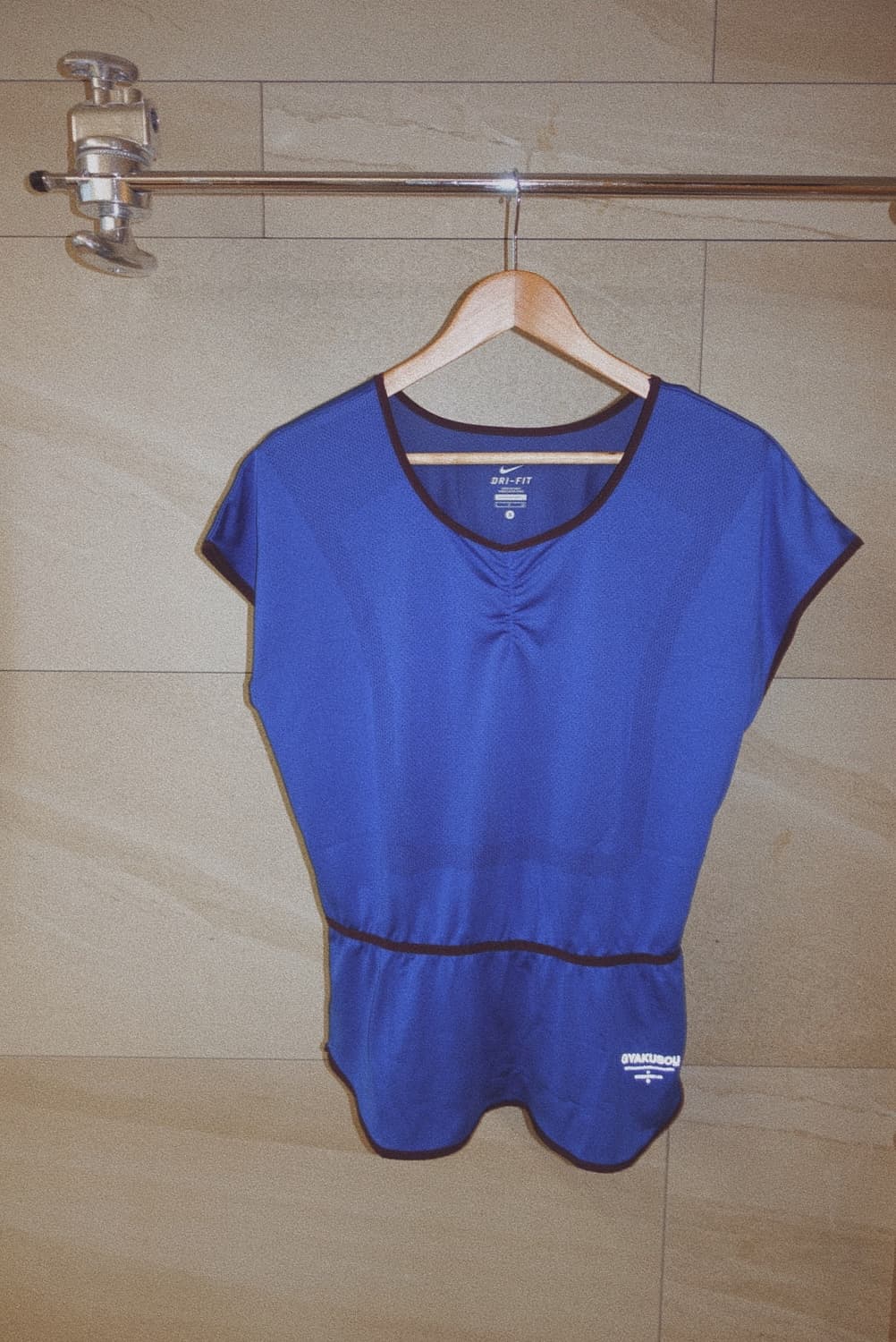 2014년 S/S 시즌 나이키 x 언더커버 갸쿠소우 러닝 탑 블루 상품이미지3