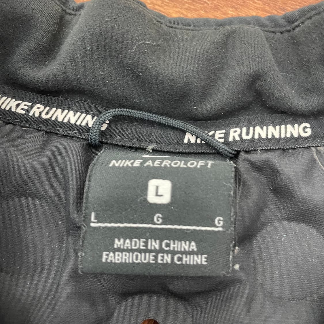 나이키 에어로로프트 패딩조끼 상품이미지3