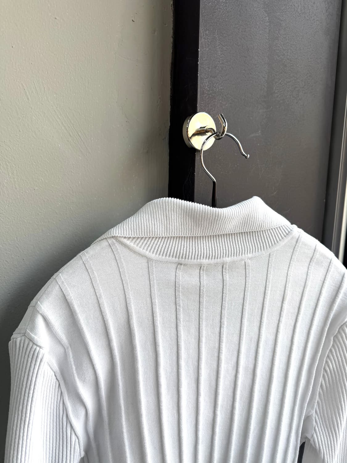 S/ 비비안웨스트우드 로고 골지 브이넥 니트 상품이미지7