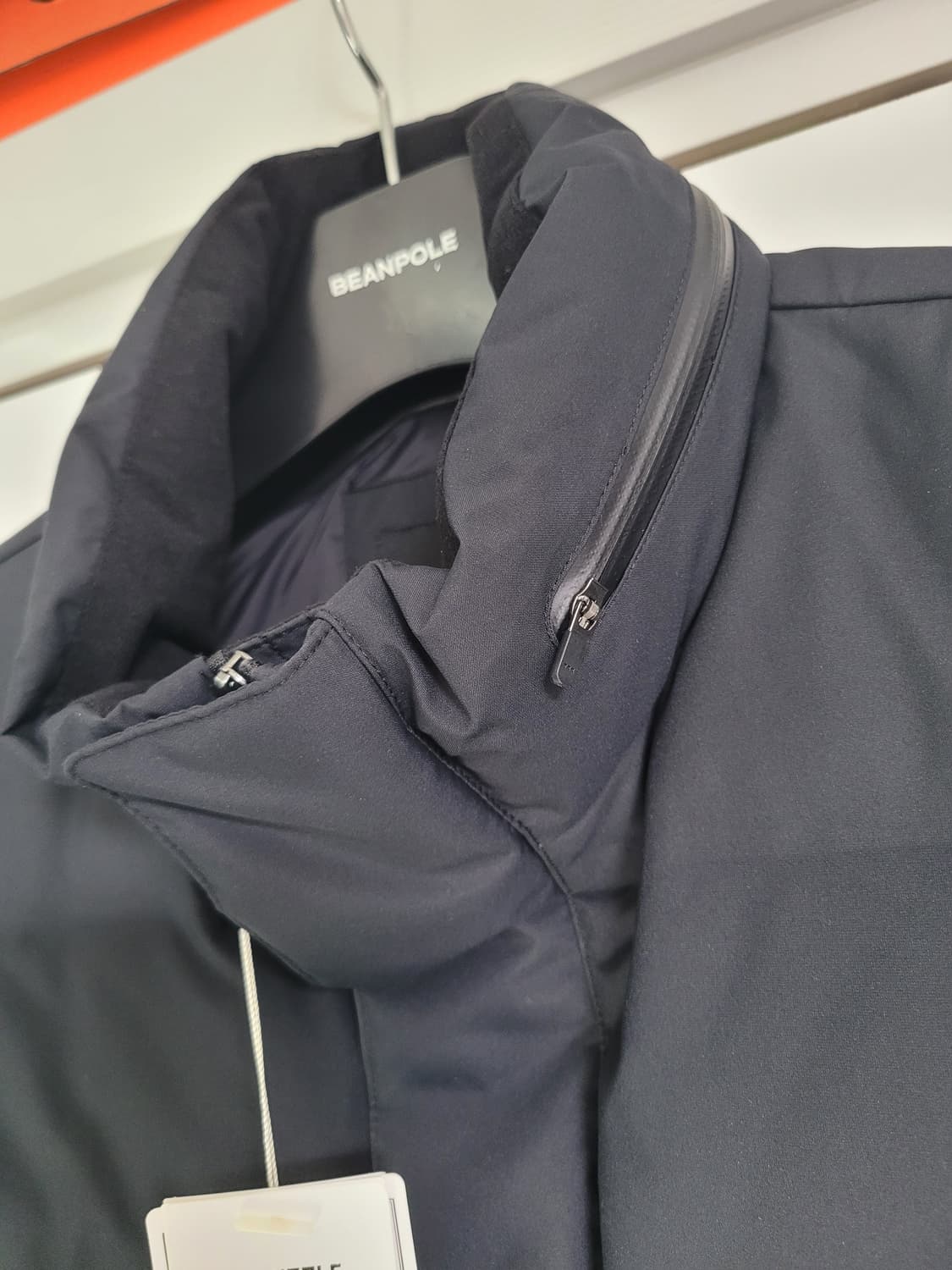 빈폴 심리스 구스다운코트 상품이미지9