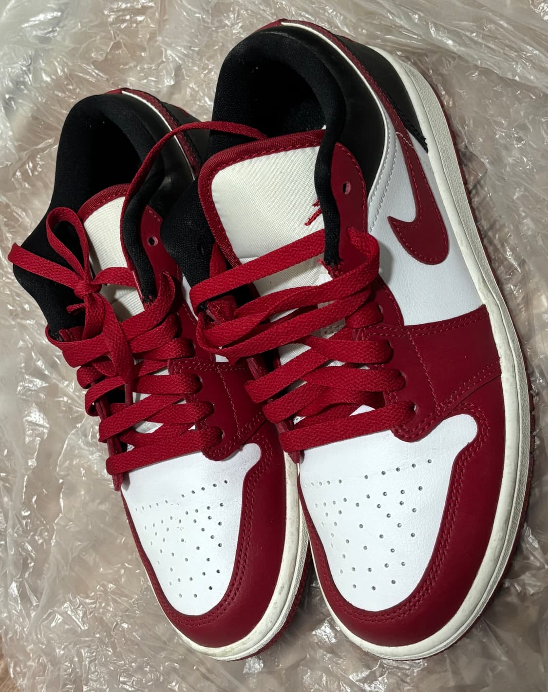 나이키 조던1 로우 레드 240 상품이미지1