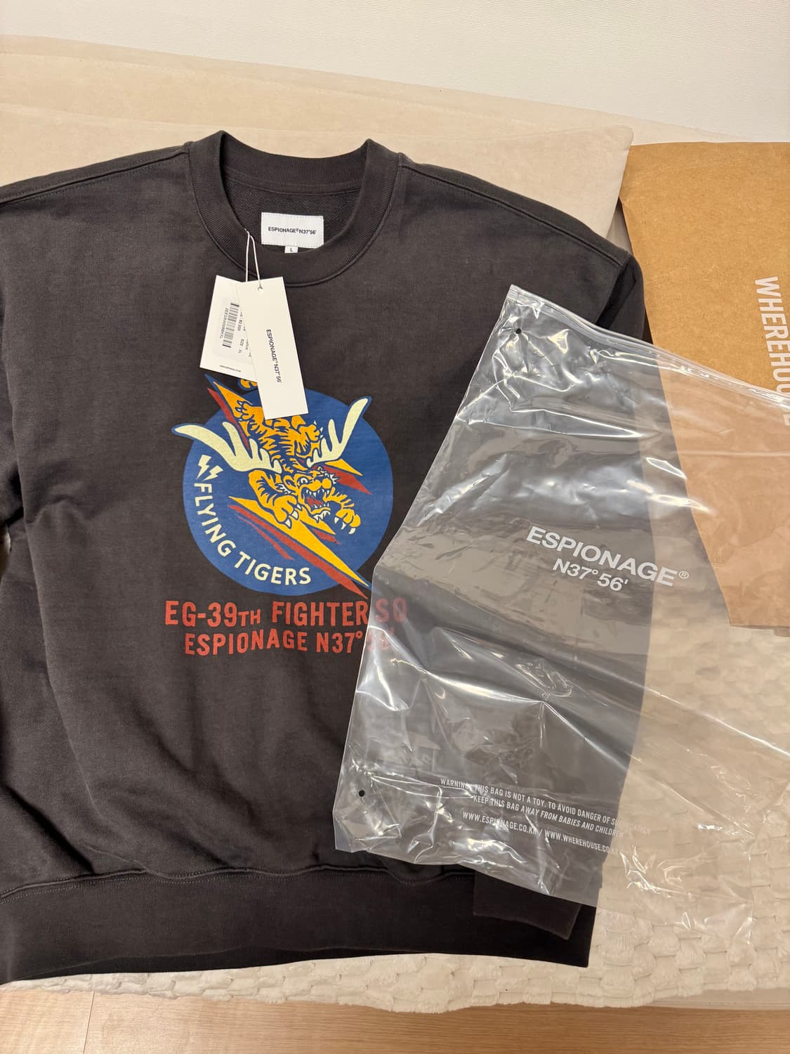 에스피오나지 맨투맨 플라잉타이거 헤비웨이트 (L사이즈/민트급) 실착1분! 상품이미지3