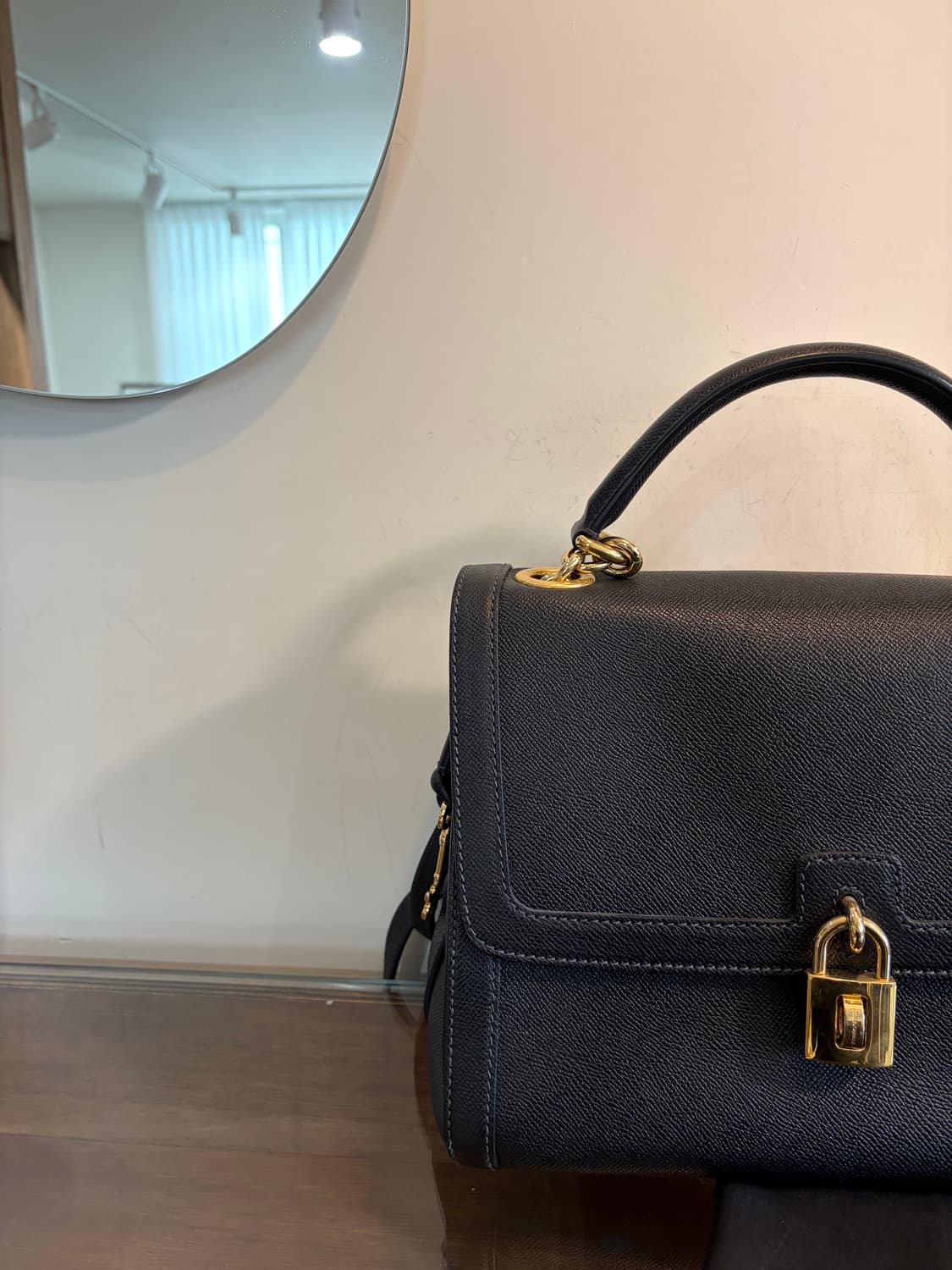 돌체앤가바나 패들락 탑 토트 크로스백 상품이미지3