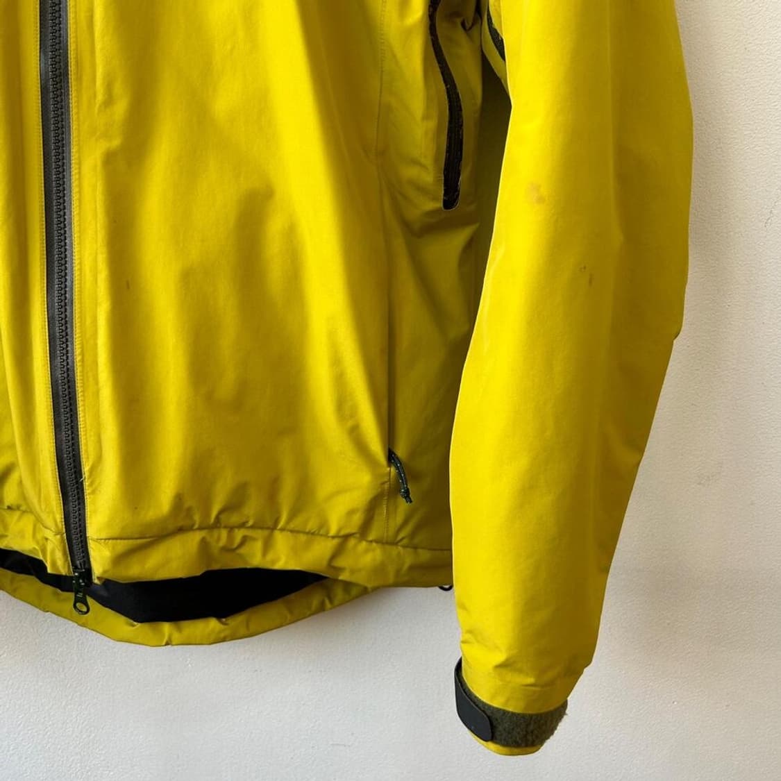 10922 - 아크테릭스 피션 SL 고어텍스 자켓 상품이미지3