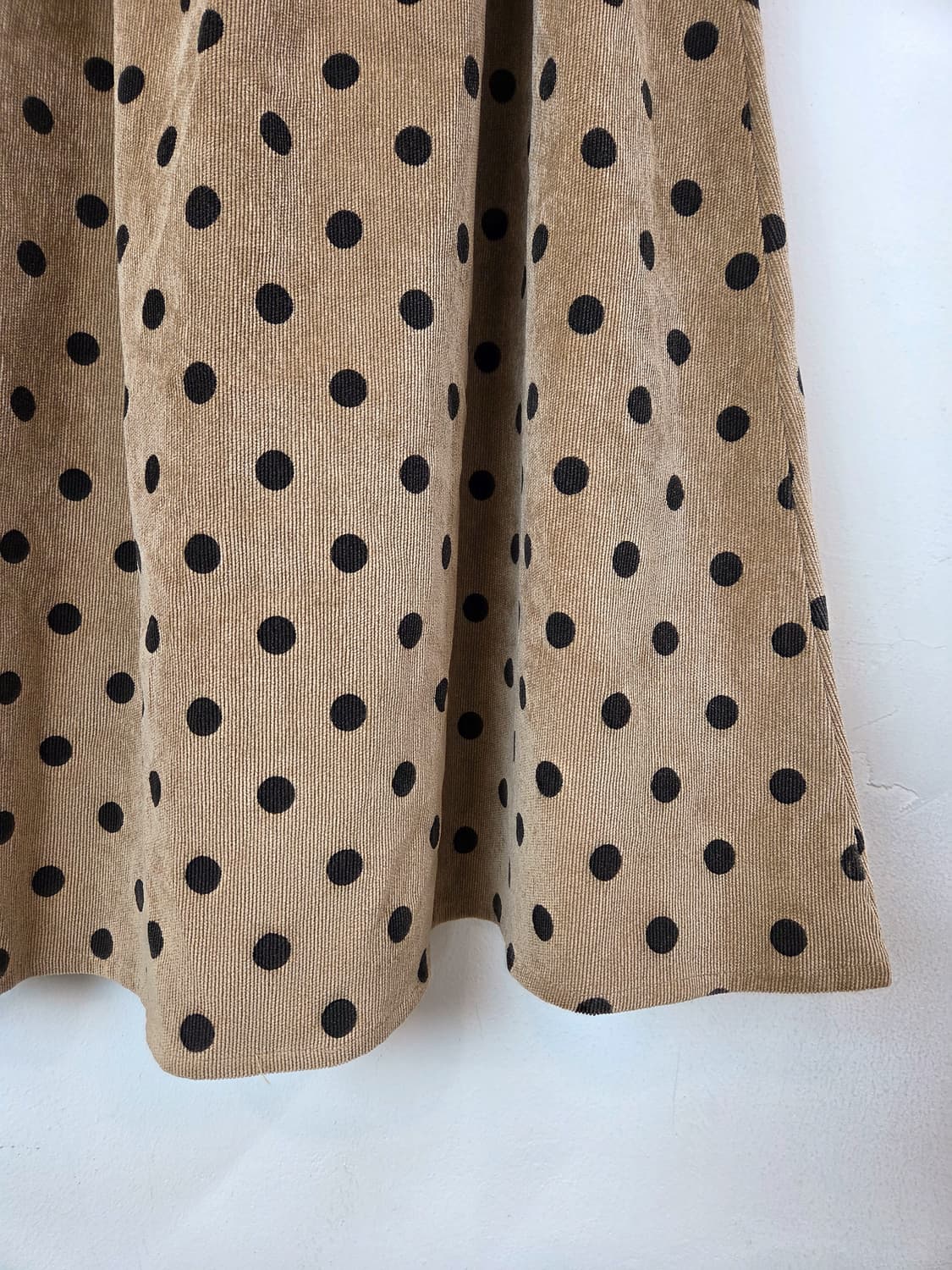 도트 코듀로이 롱스커트 상품이미지3