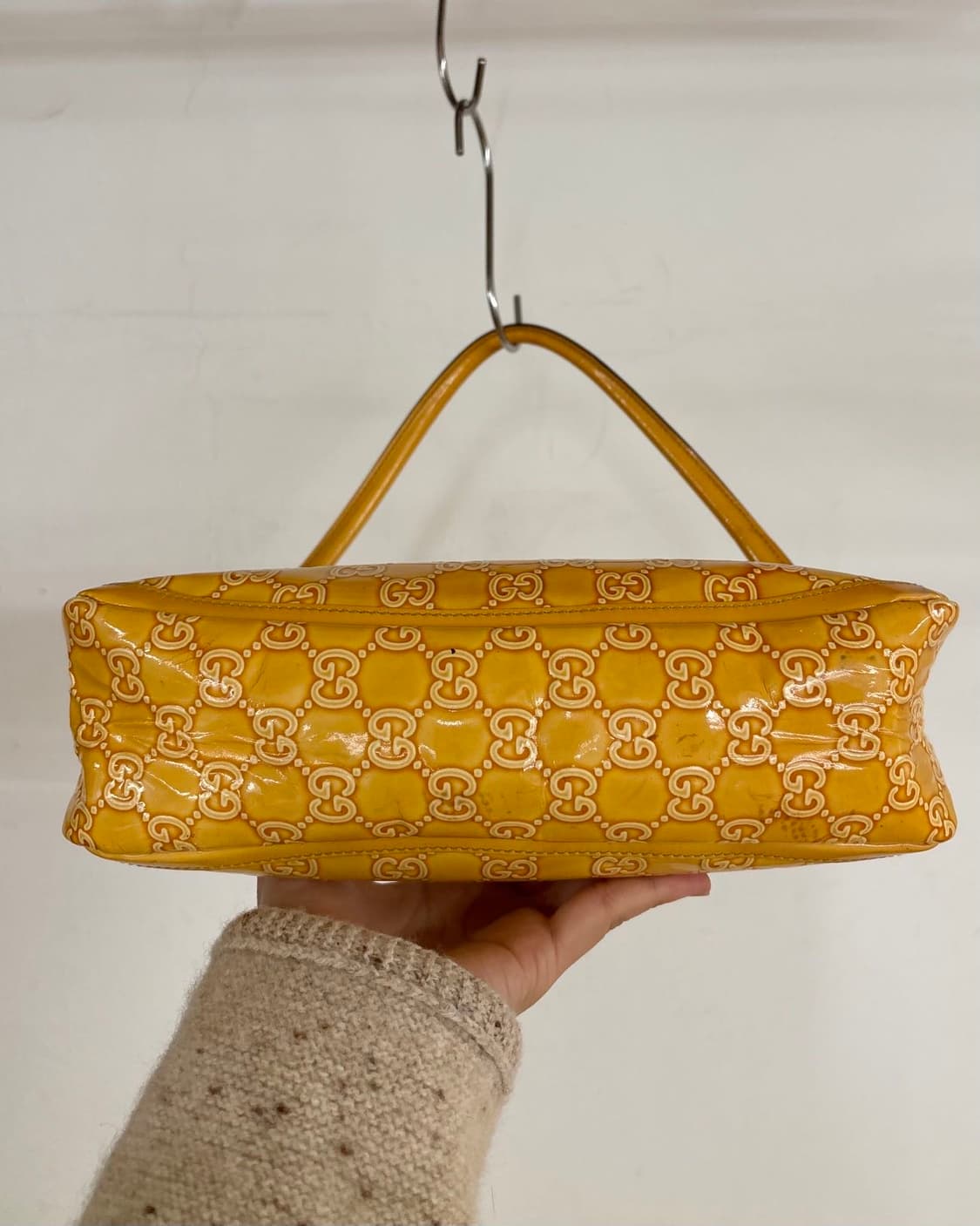 구찌 옐로우 GG 아비 D - 링 바게트 백 상품이미지5