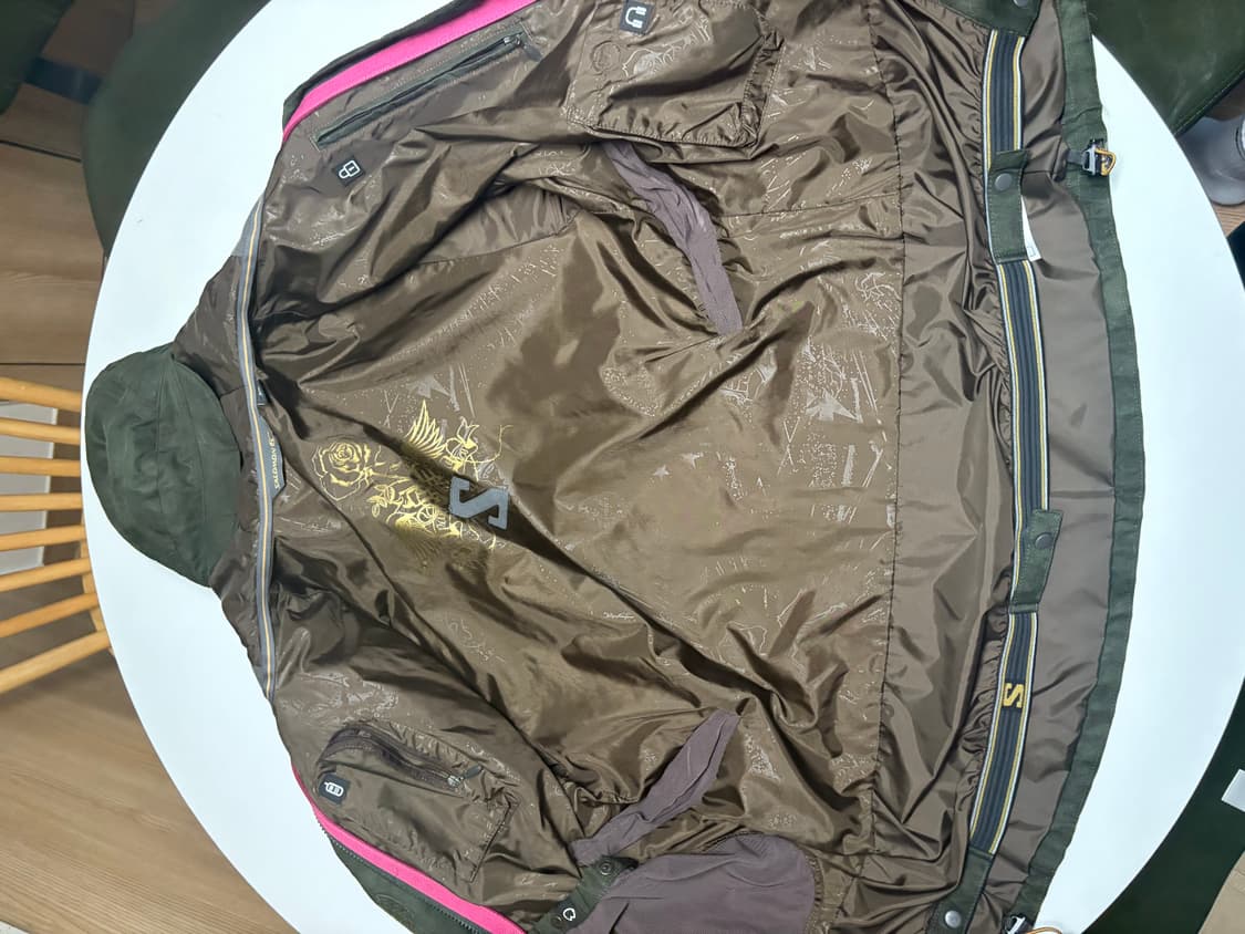 급처🔥 살로몬 카키 후드 야상  상품이미지7