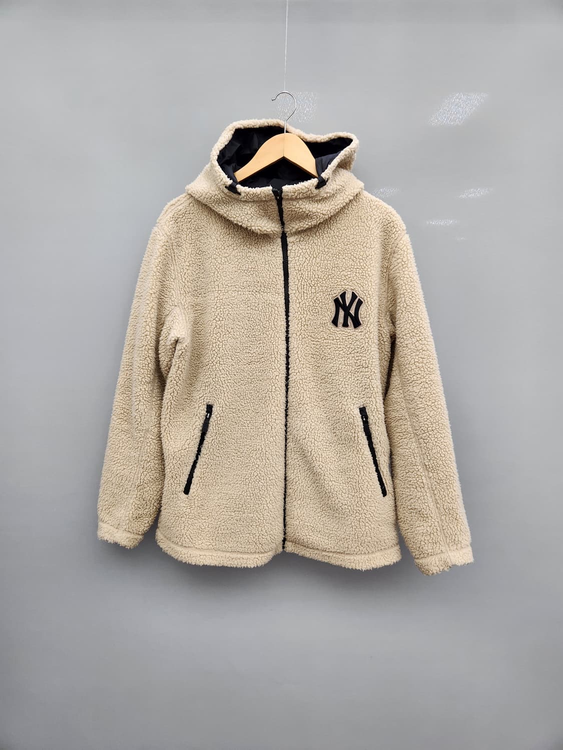 MLB 엠엘비 뉴욕양키즈 쉐르파 후리스 뽀글이 후드자켓 상품이미지1
