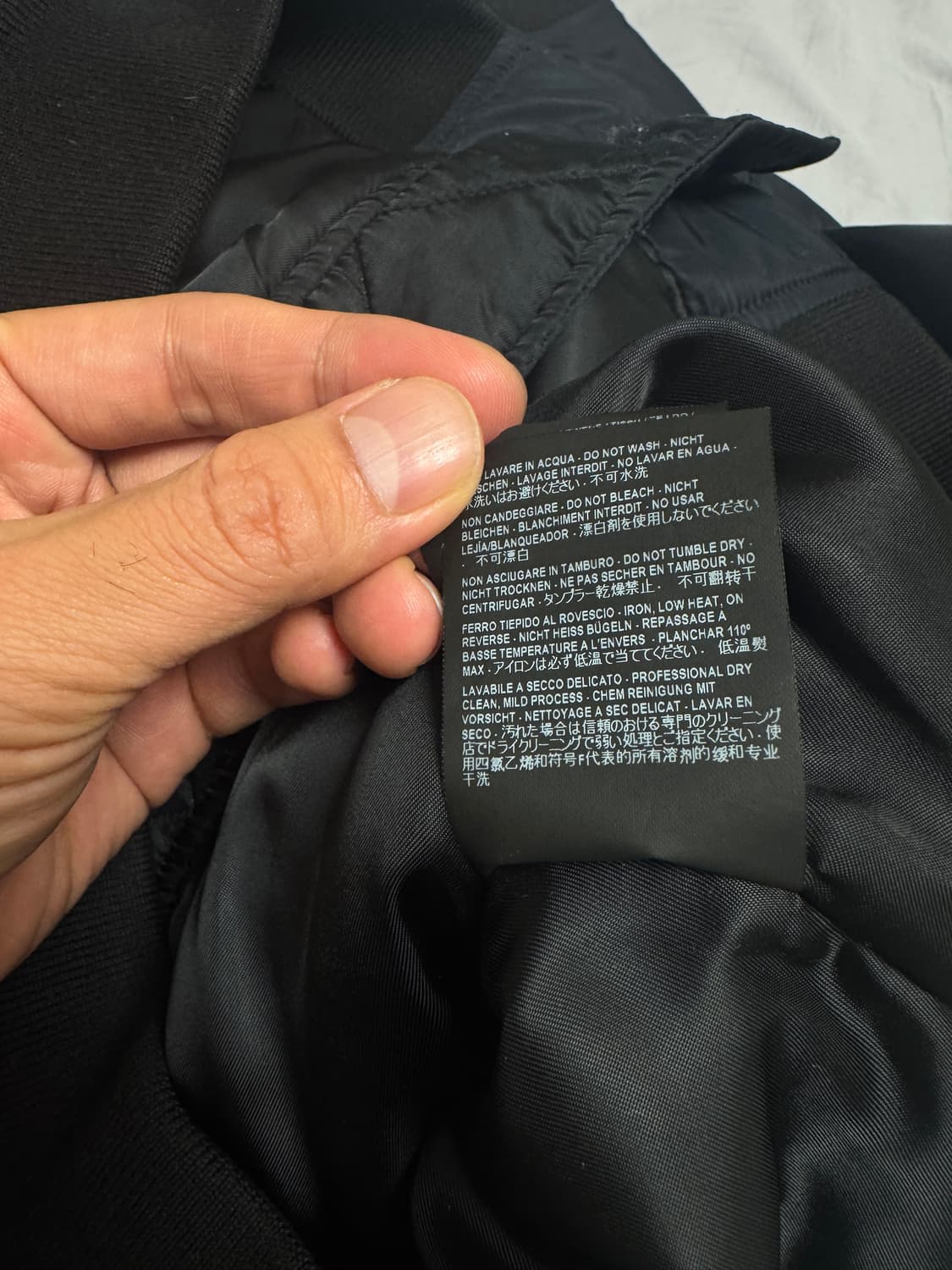 [54] 발렌시아가 17시즌 봄버 블랙 (로고X) 상품이미지7