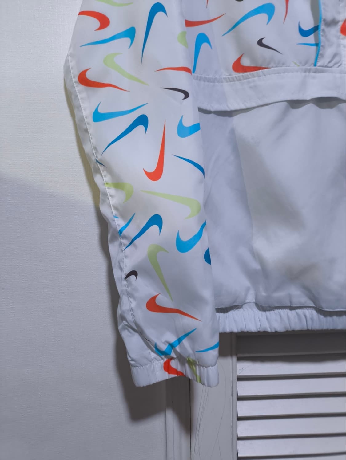 80 XL 나이키 NSW 우븐 멀티스우시 아노락 상품이미지3