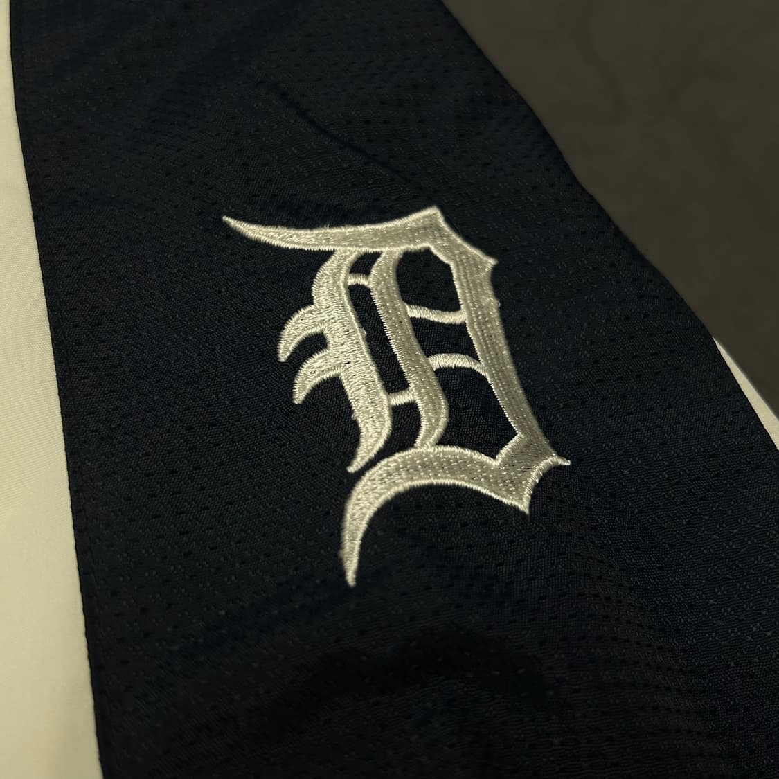 마제스틱 디트로이트 타이거즈 웜업 XL 상품이미지4