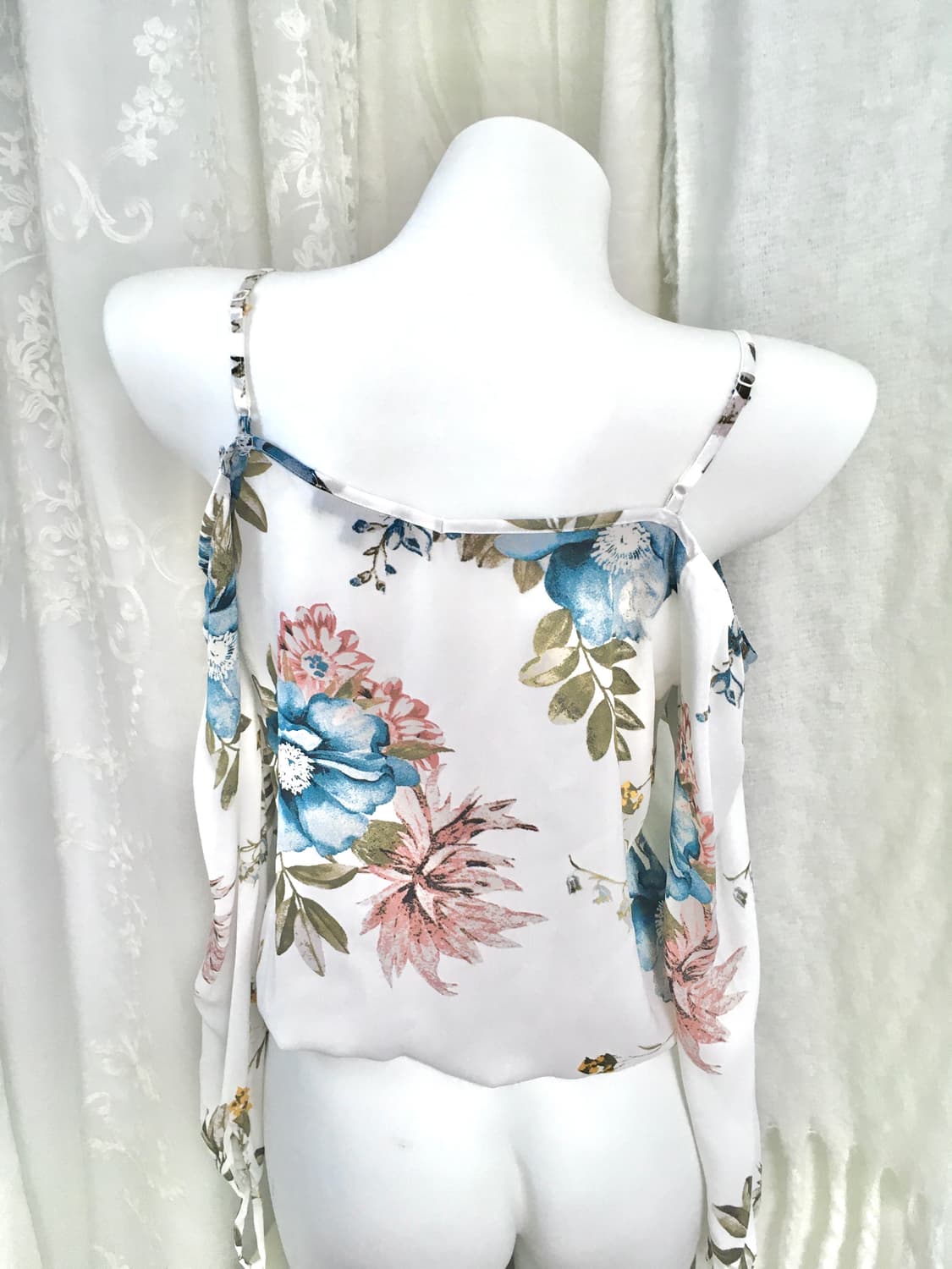 오리엔탈 플라워 새틴 오프숄더 롱슬리브 상품이미지7