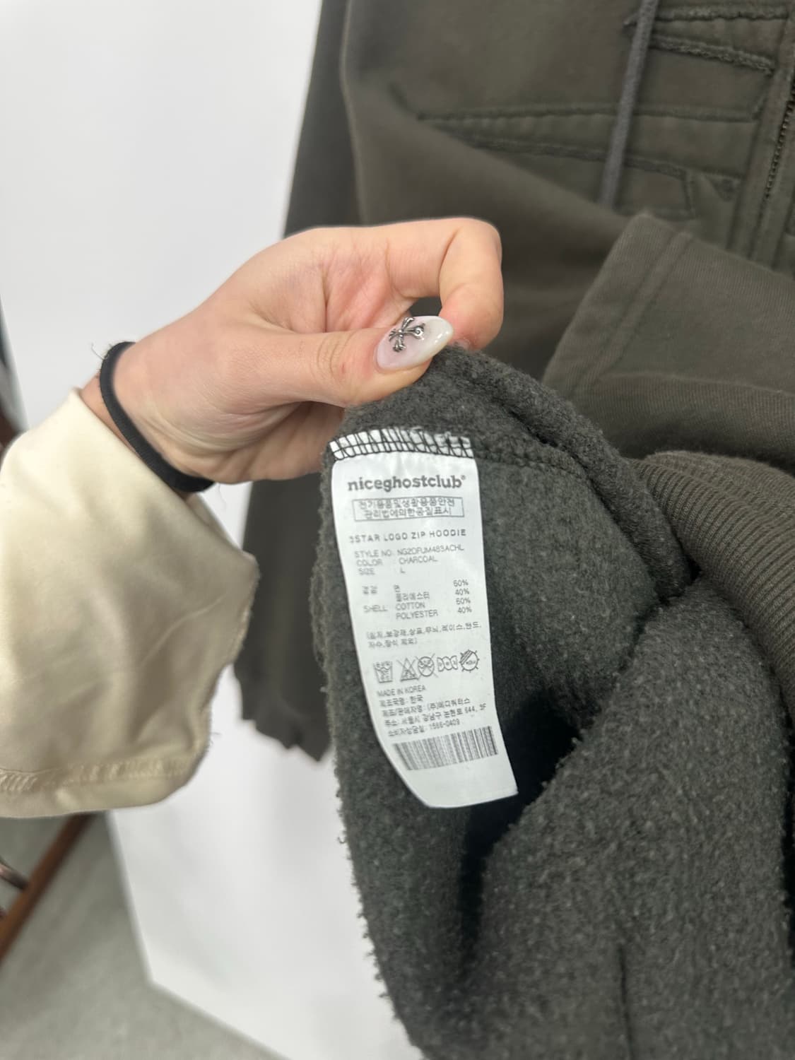 나이스고스트클럽 카키 후드집업 상품이미지3