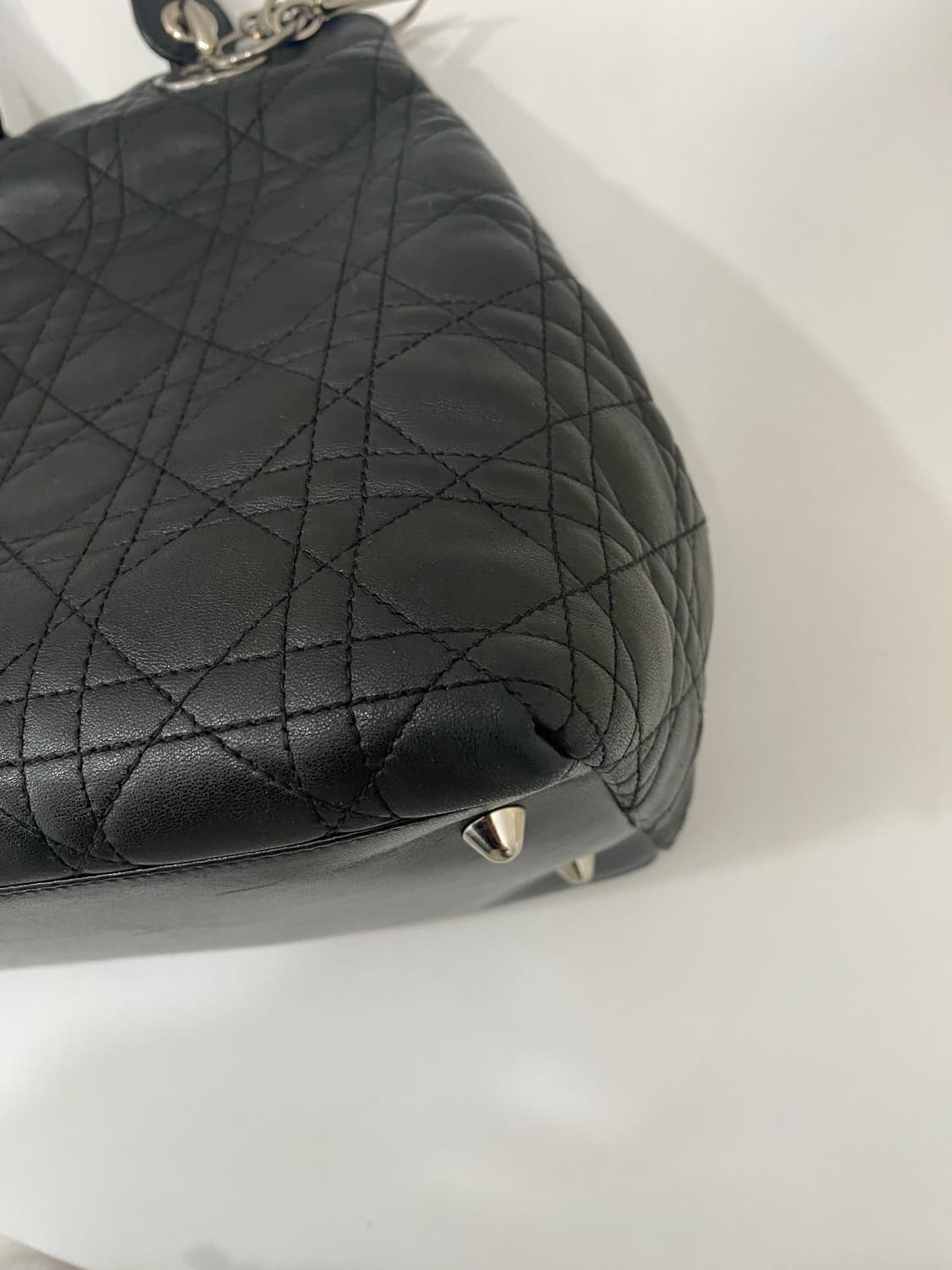 디올 레이디 디올 까나쥬 소프트백 상품이미지9