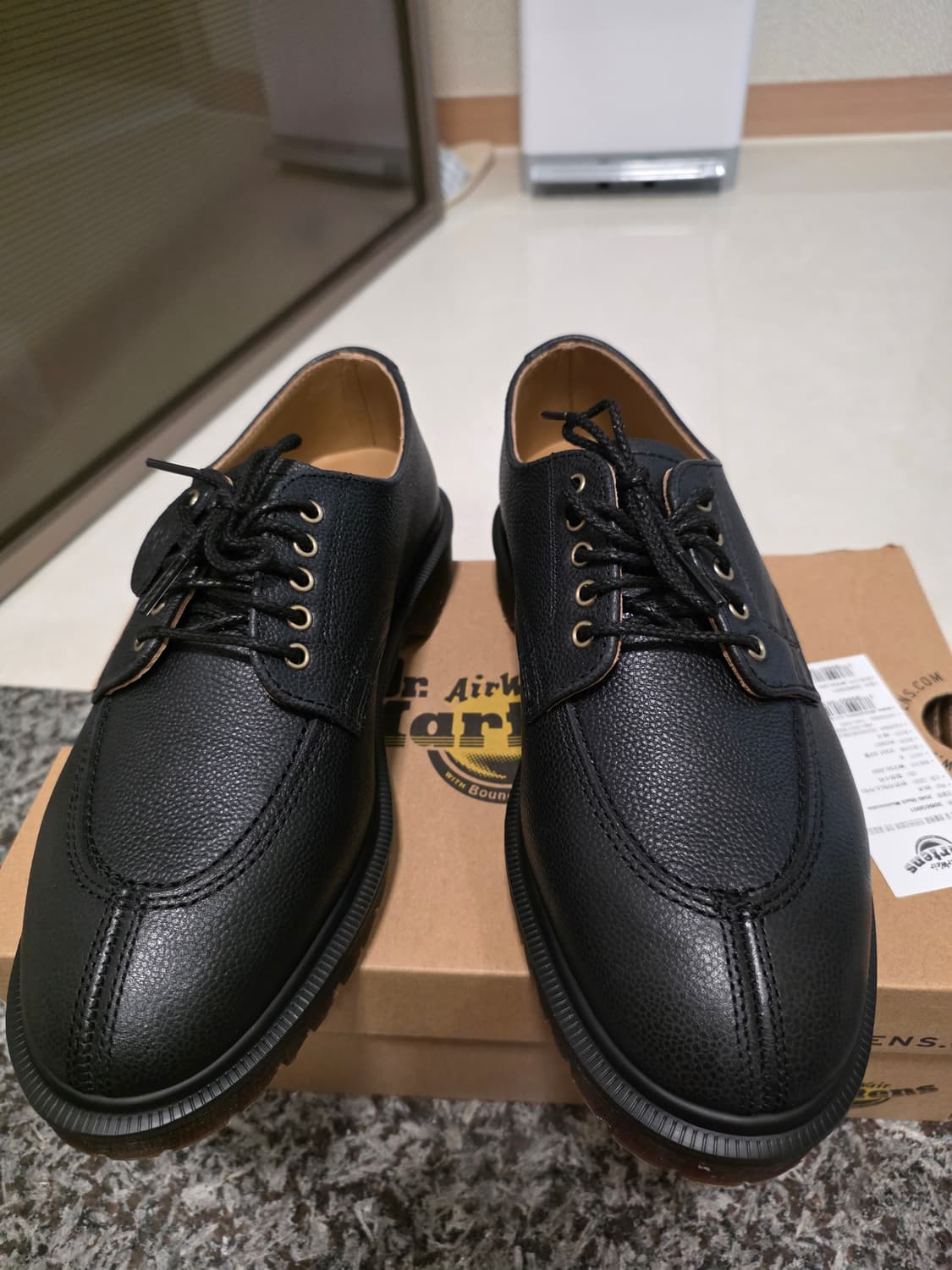 2046 블랙 웨스트민스터 / 30865001 상품이미지1