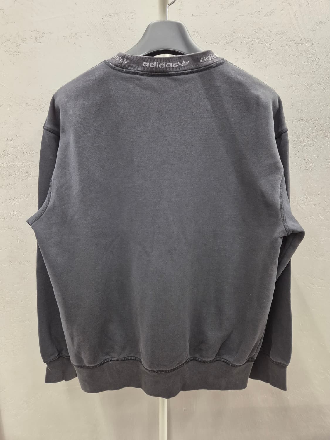 아디다스 그레이 맨투맨 L 상품이미지3